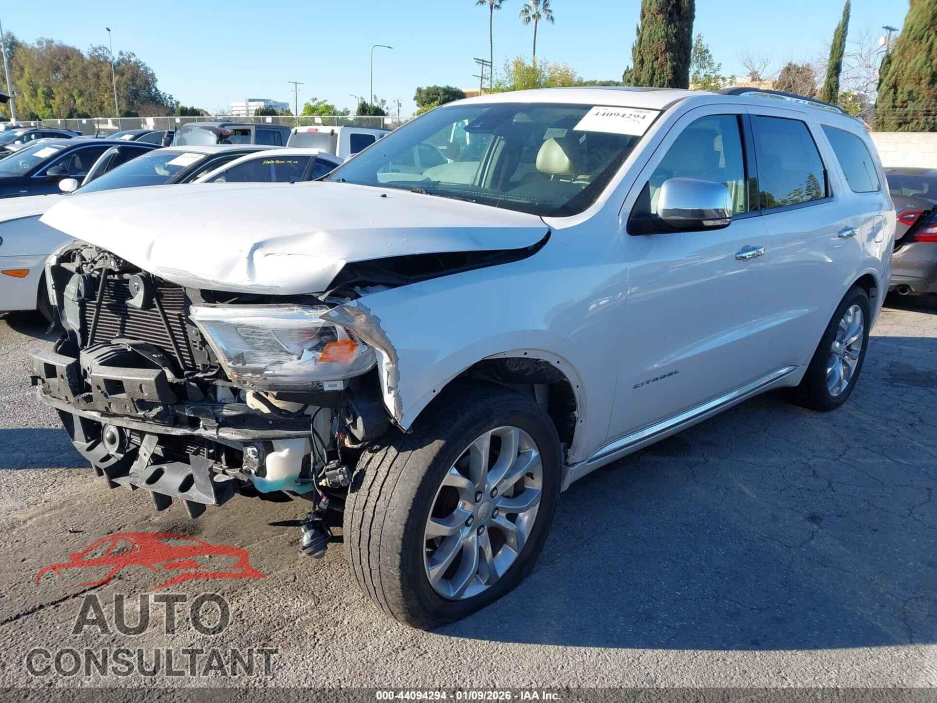 DODGE DURANGO 2018 - 1C4SDHET4JC111939