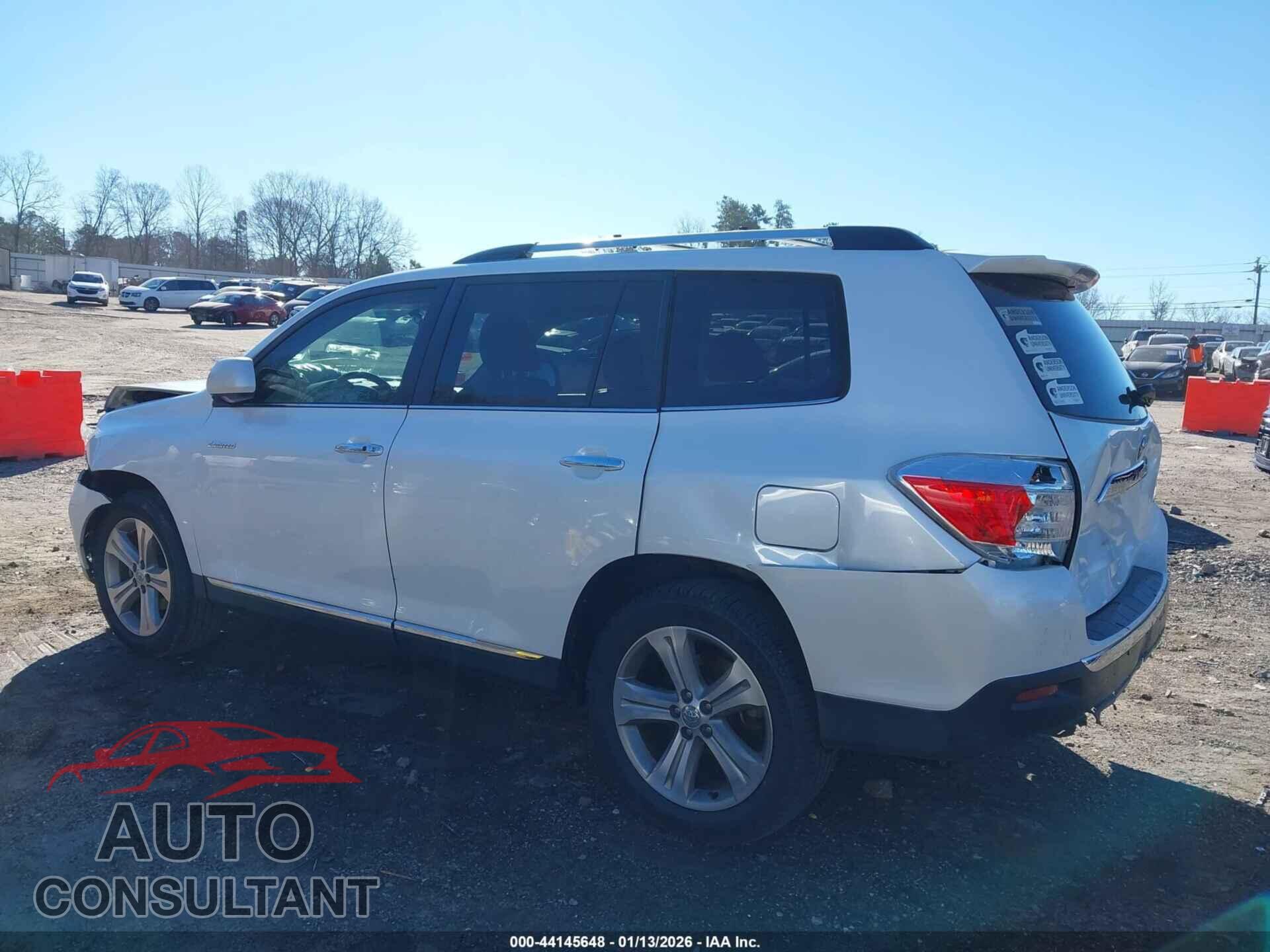 TOYOTA HIGHLANDER 2013 - 5TDYK3EH8DS096265
