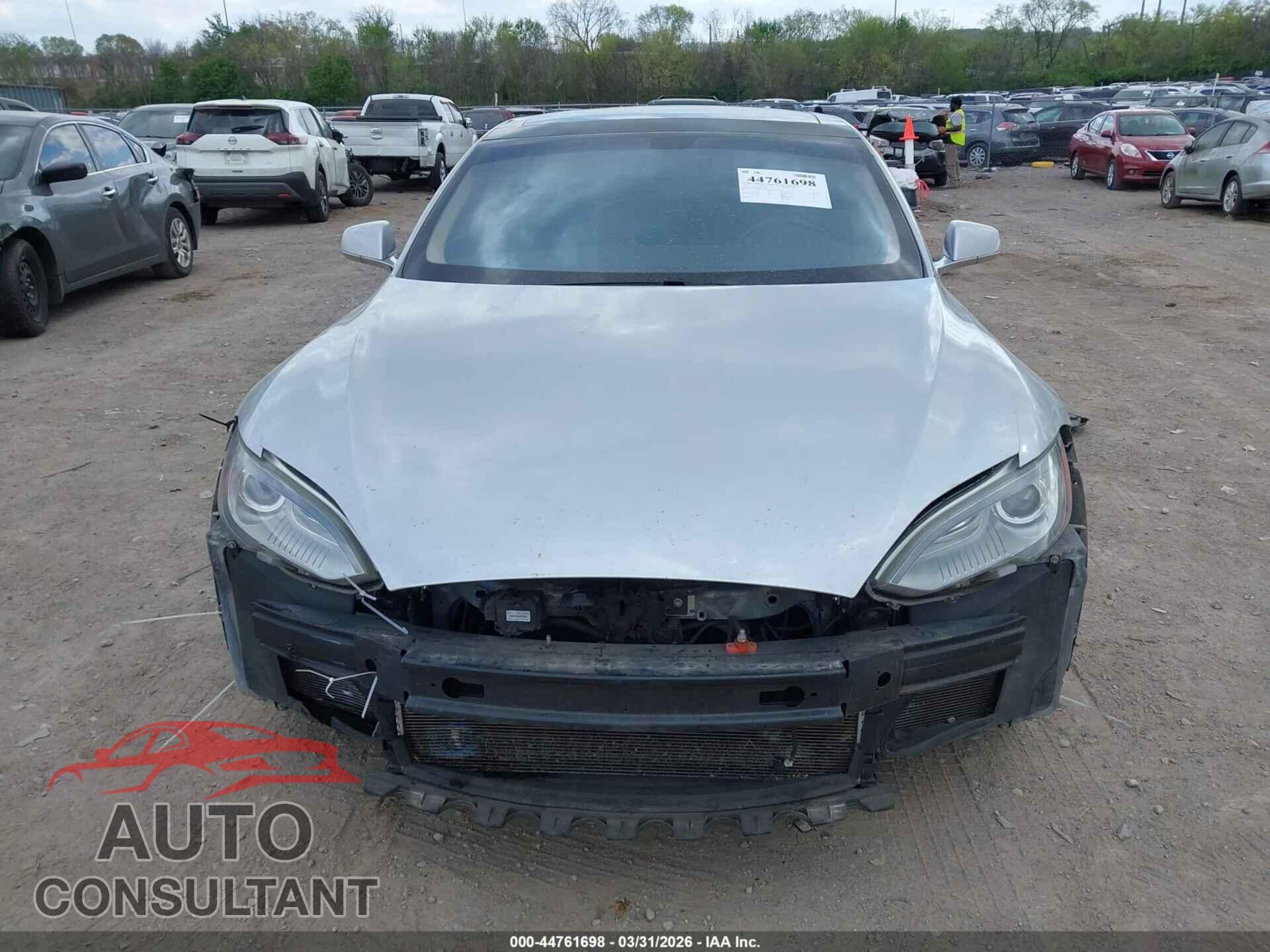 TESLA MODEL S 2013 - 5YJSA1DPXDFP13062
