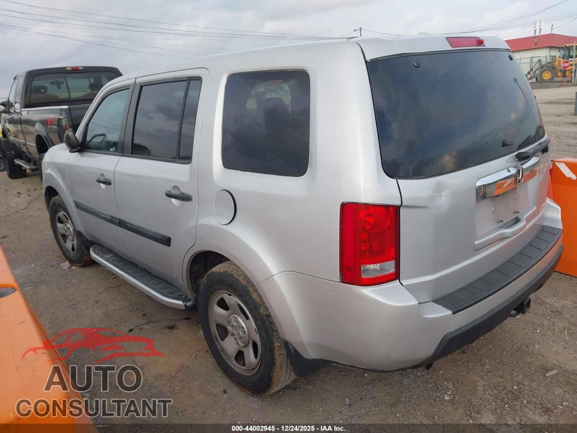 HONDA PILOT 2011 - 5FNYF3H22BB053134