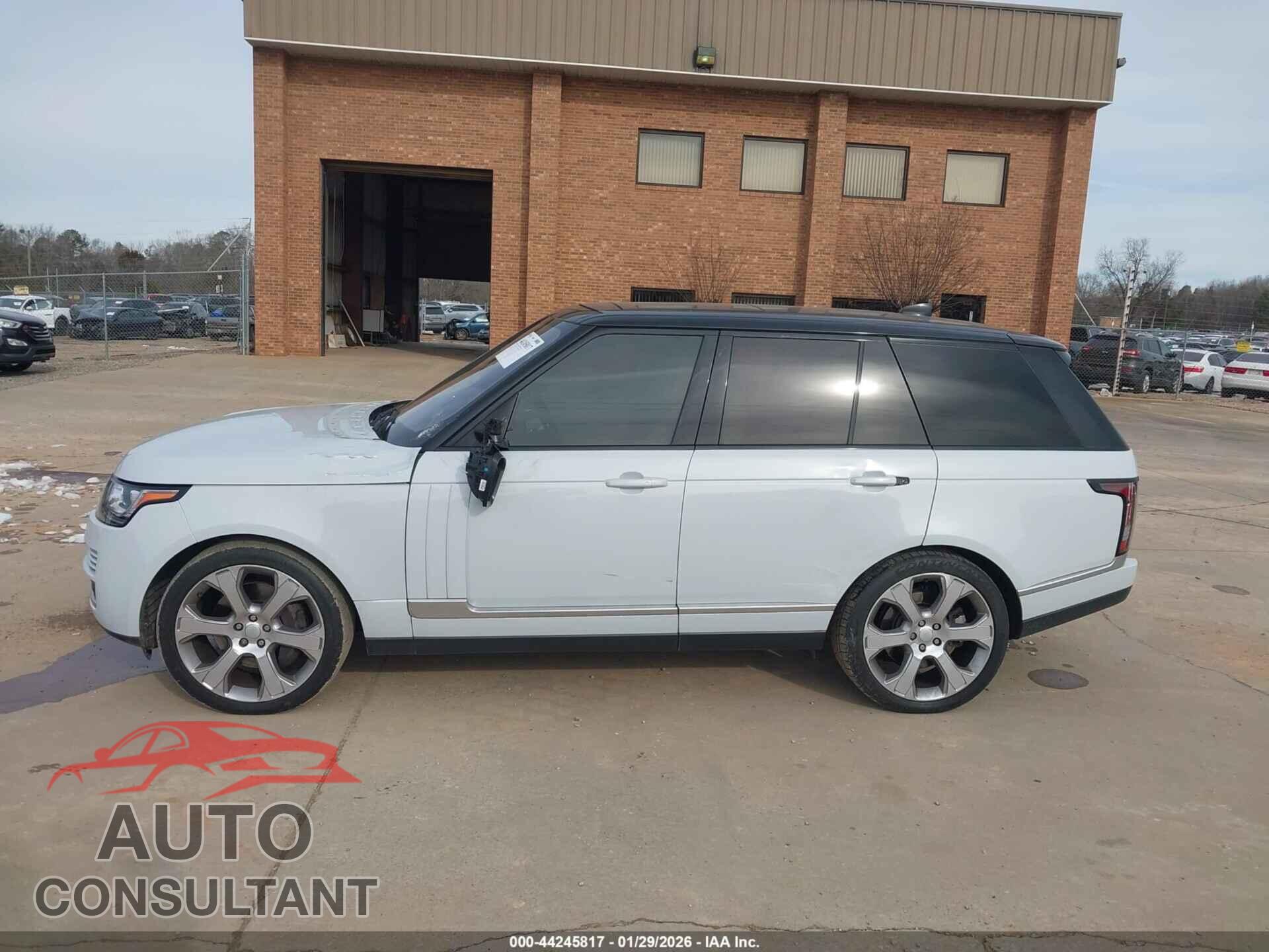 LAND ROVER RANGE ROVER 2017 - SALGS2FE5HA338001