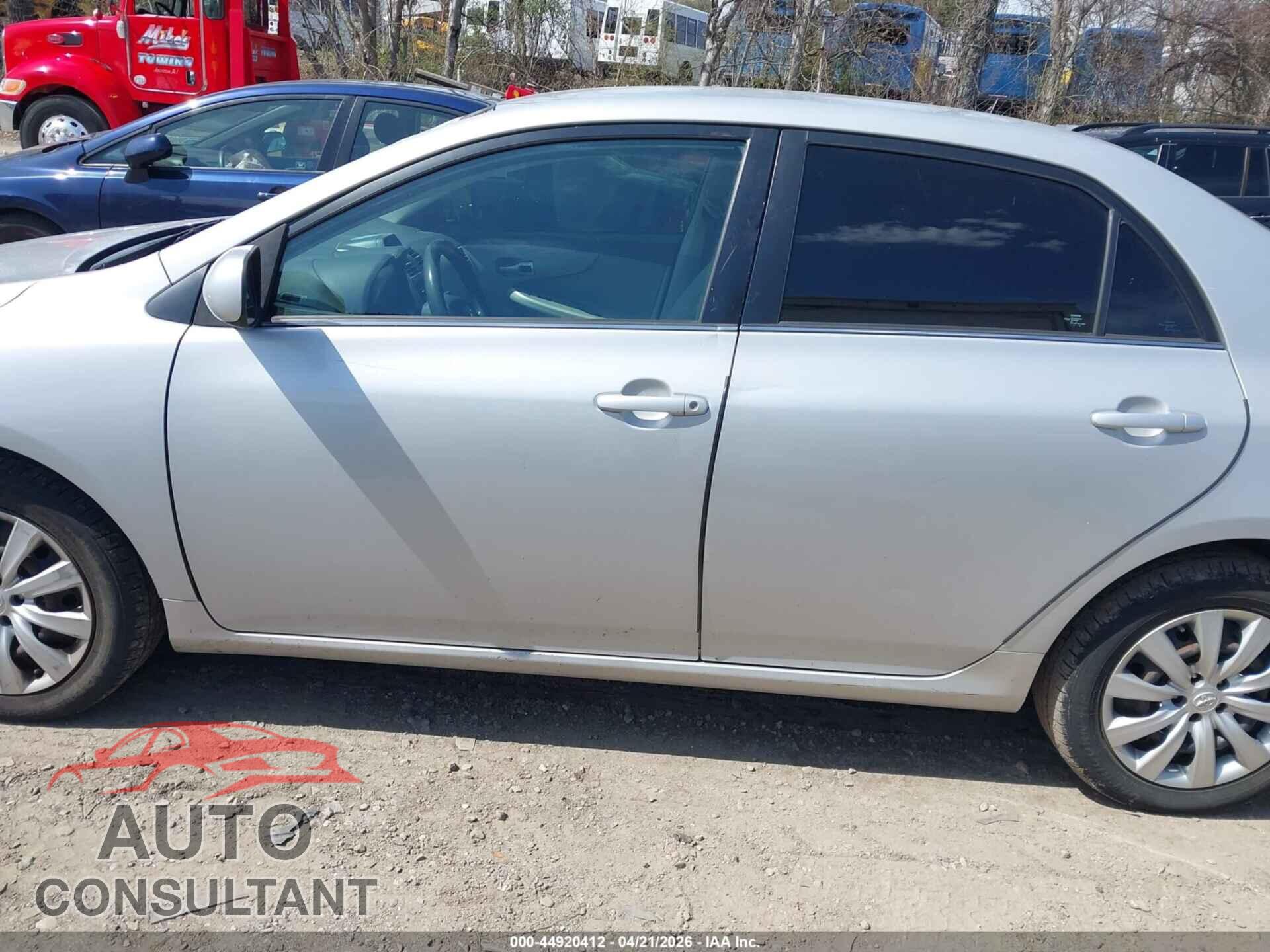 TOYOTA COROLLA 2013 - 2T1BU4EEXDC977988