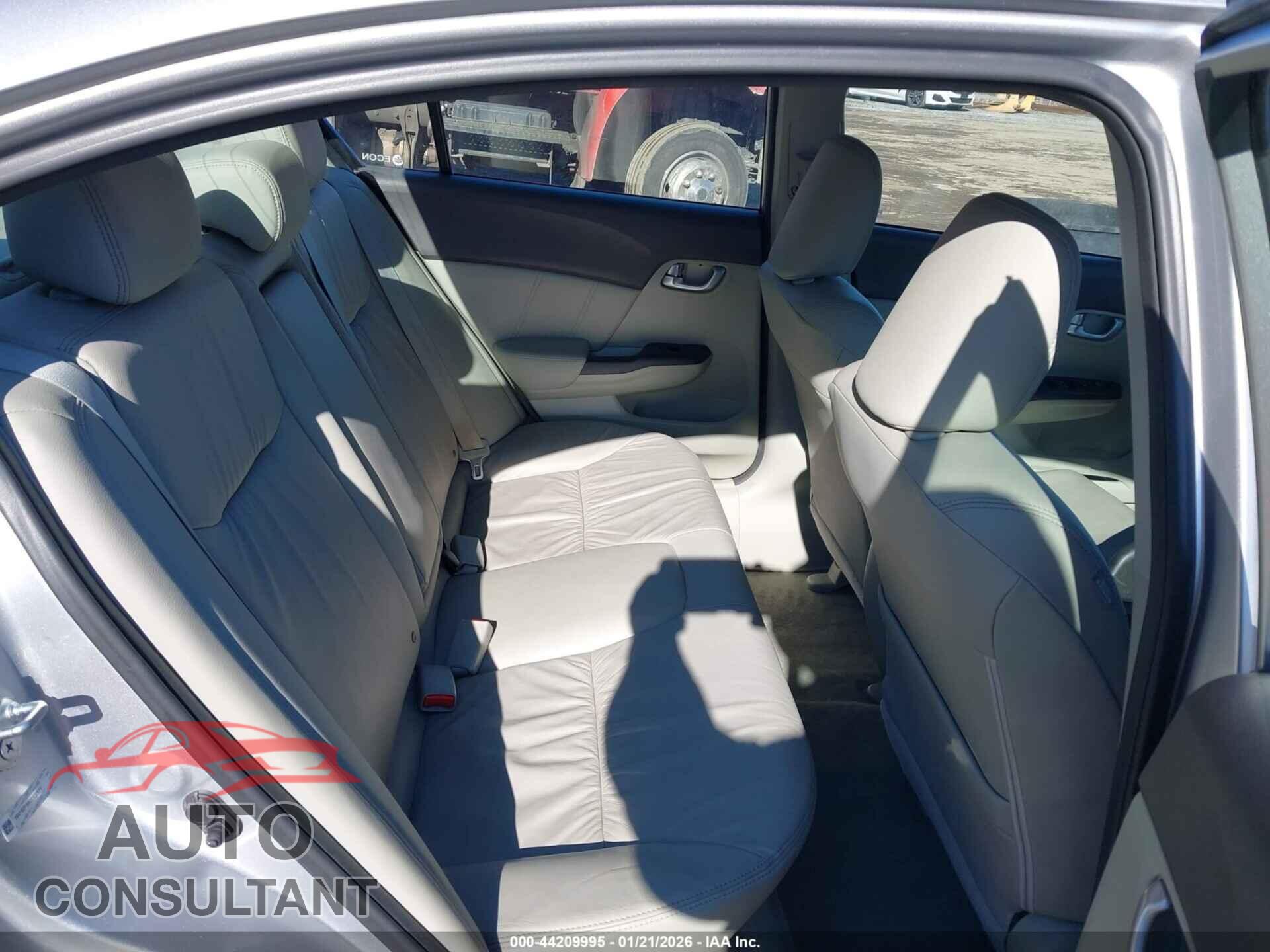 HONDA CIVIC 2012 - 19XFB2F96CE322871