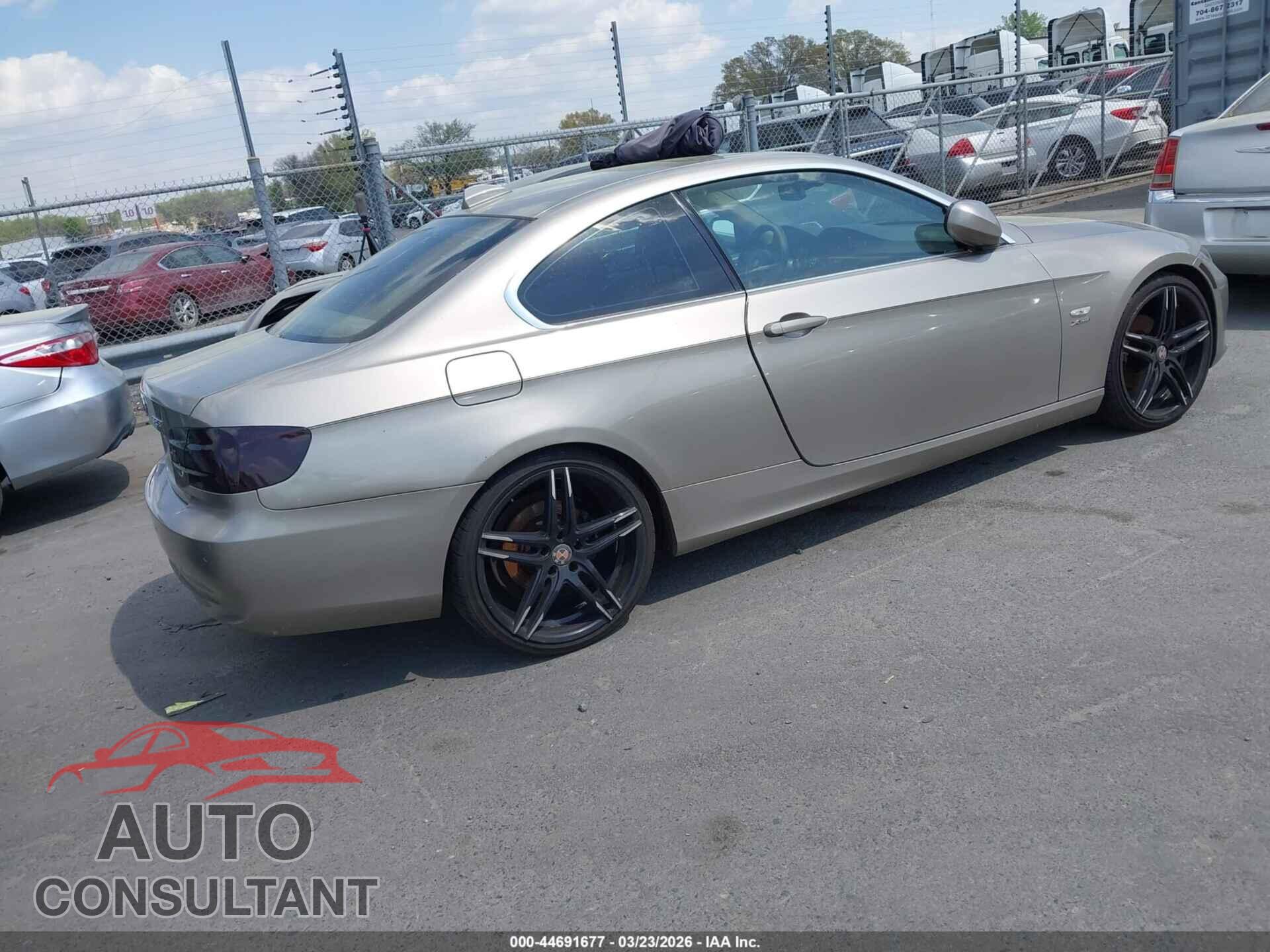 BMW 328I 2011 - WBAKF3C58BE566796