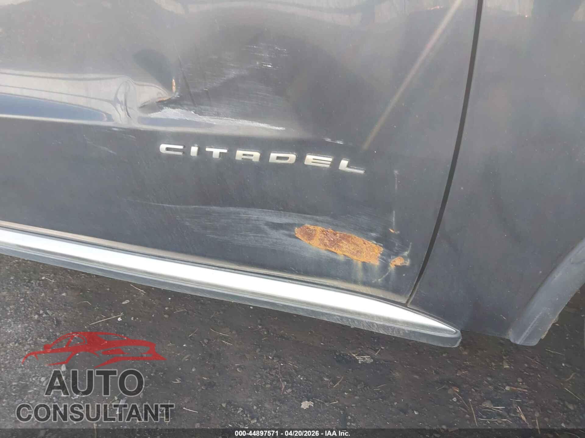 DODGE DURANGO 2014 - 1C4SDJET4EC552452