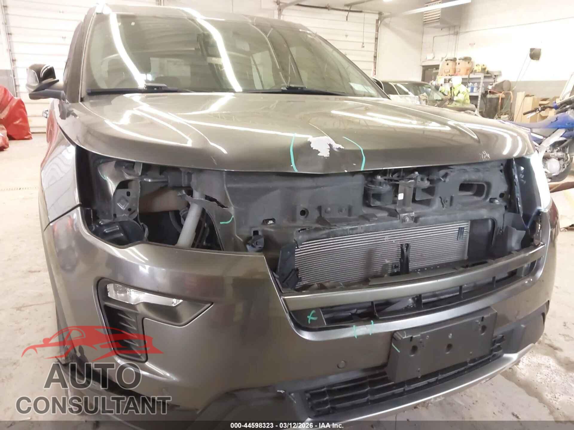 FORD EXPLORER 2018 - 1FM5K7D80JGB03948