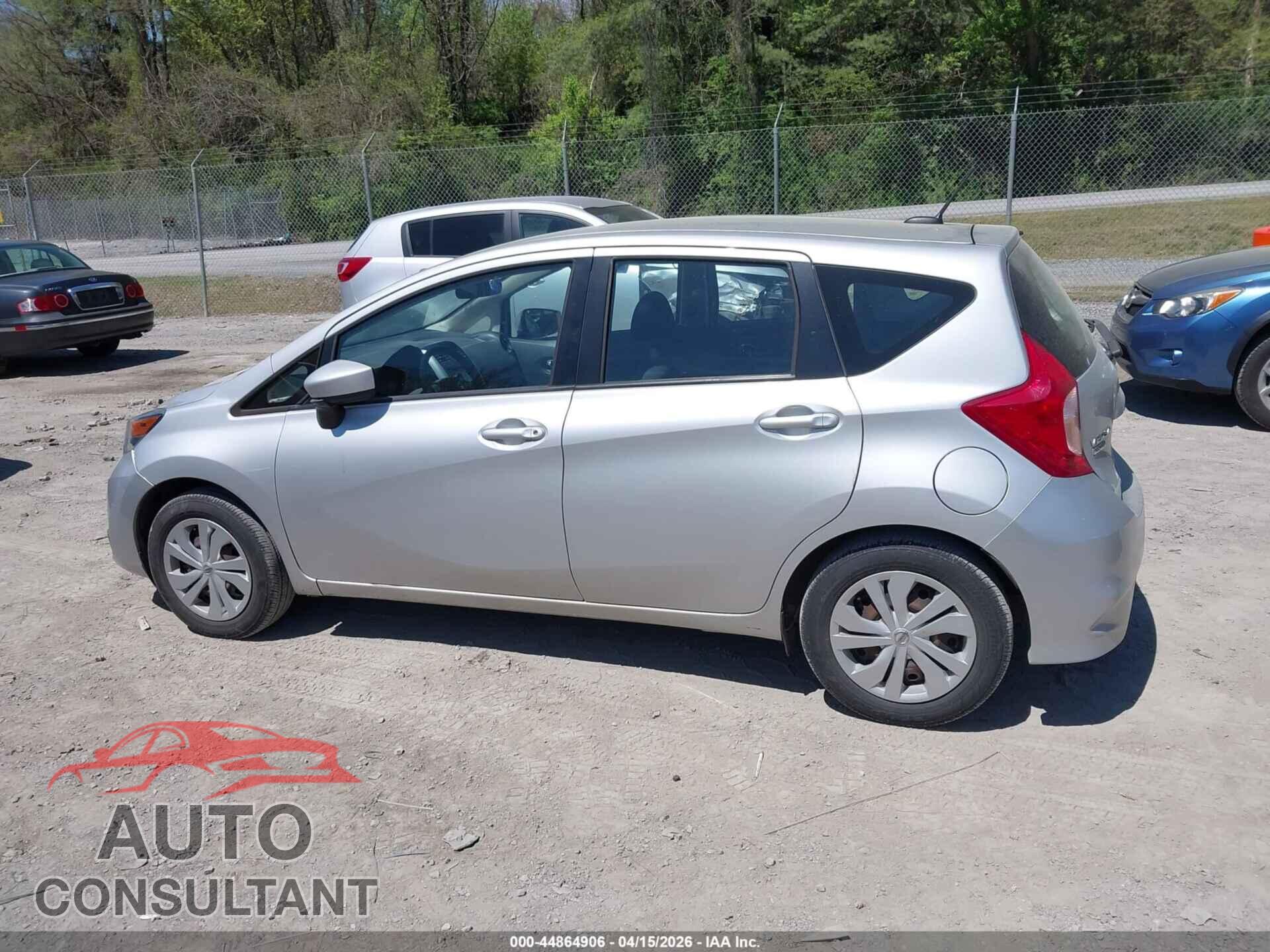 NISSAN VERSA NOTE 2017 - 3N1CE2CP1HL368479