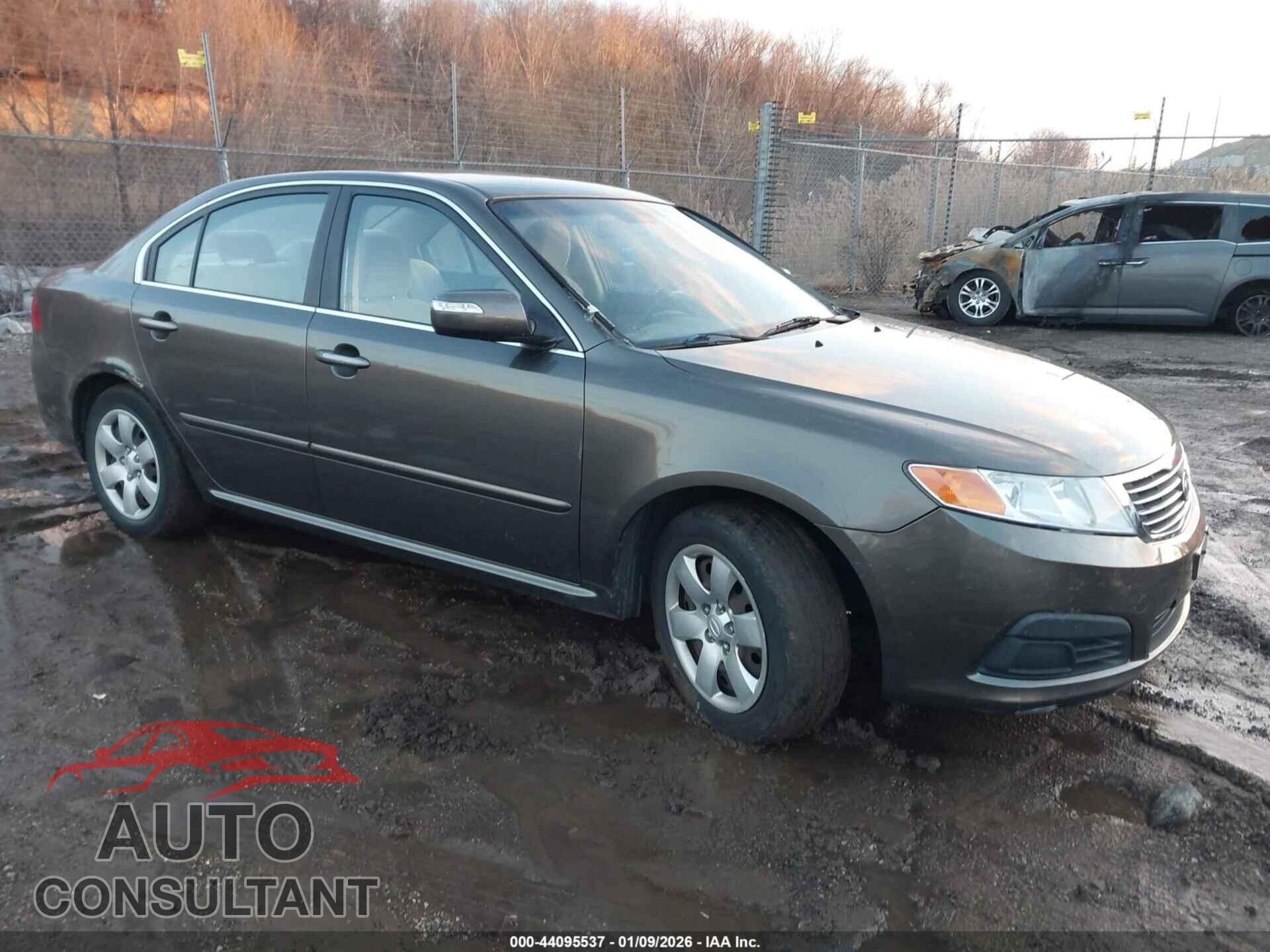 KIA OPTIMA 2010 - KNAGG4A88A5437669