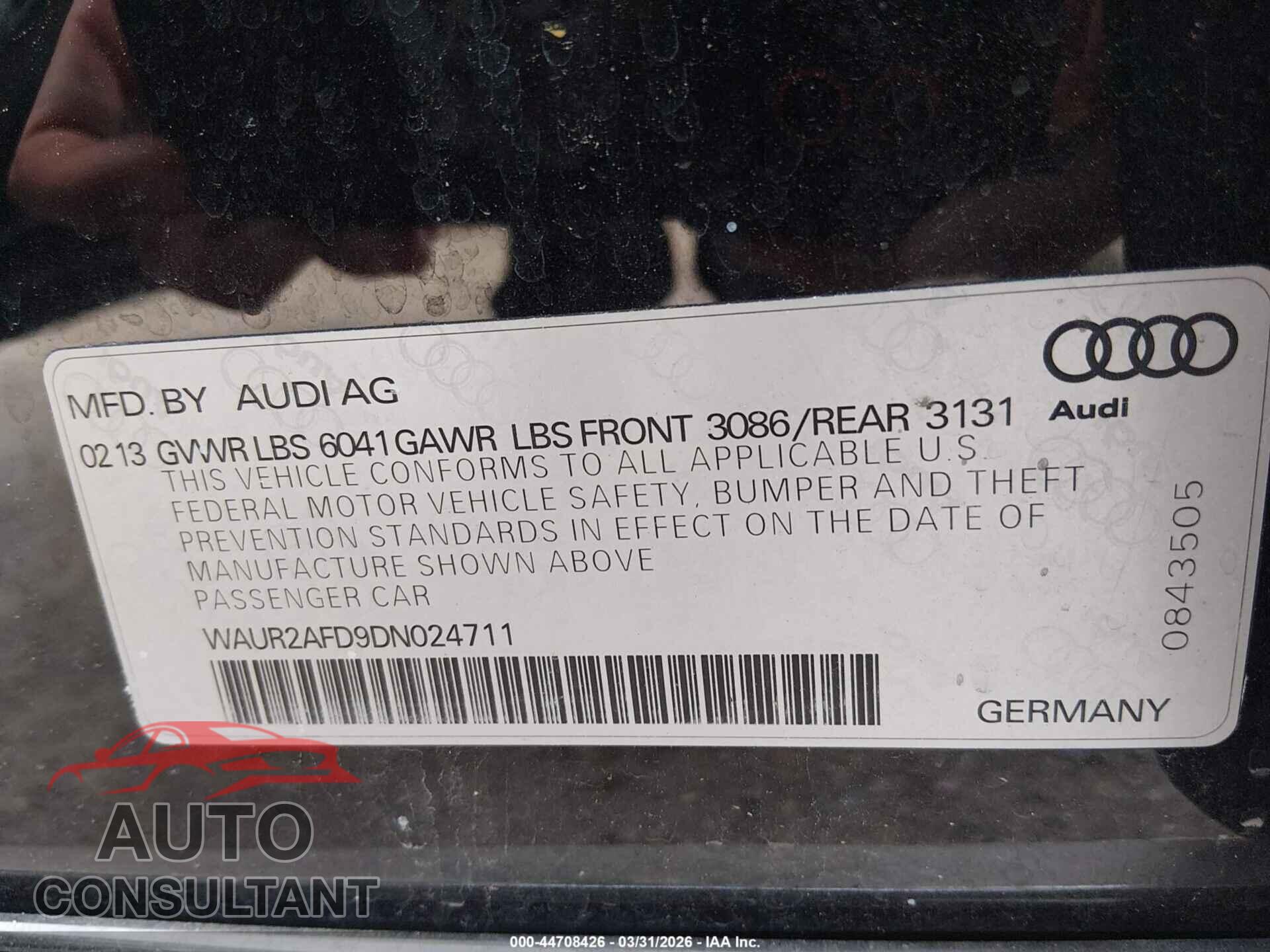 AUDI A8 L 2013 - WAUR2AFD9DN024711