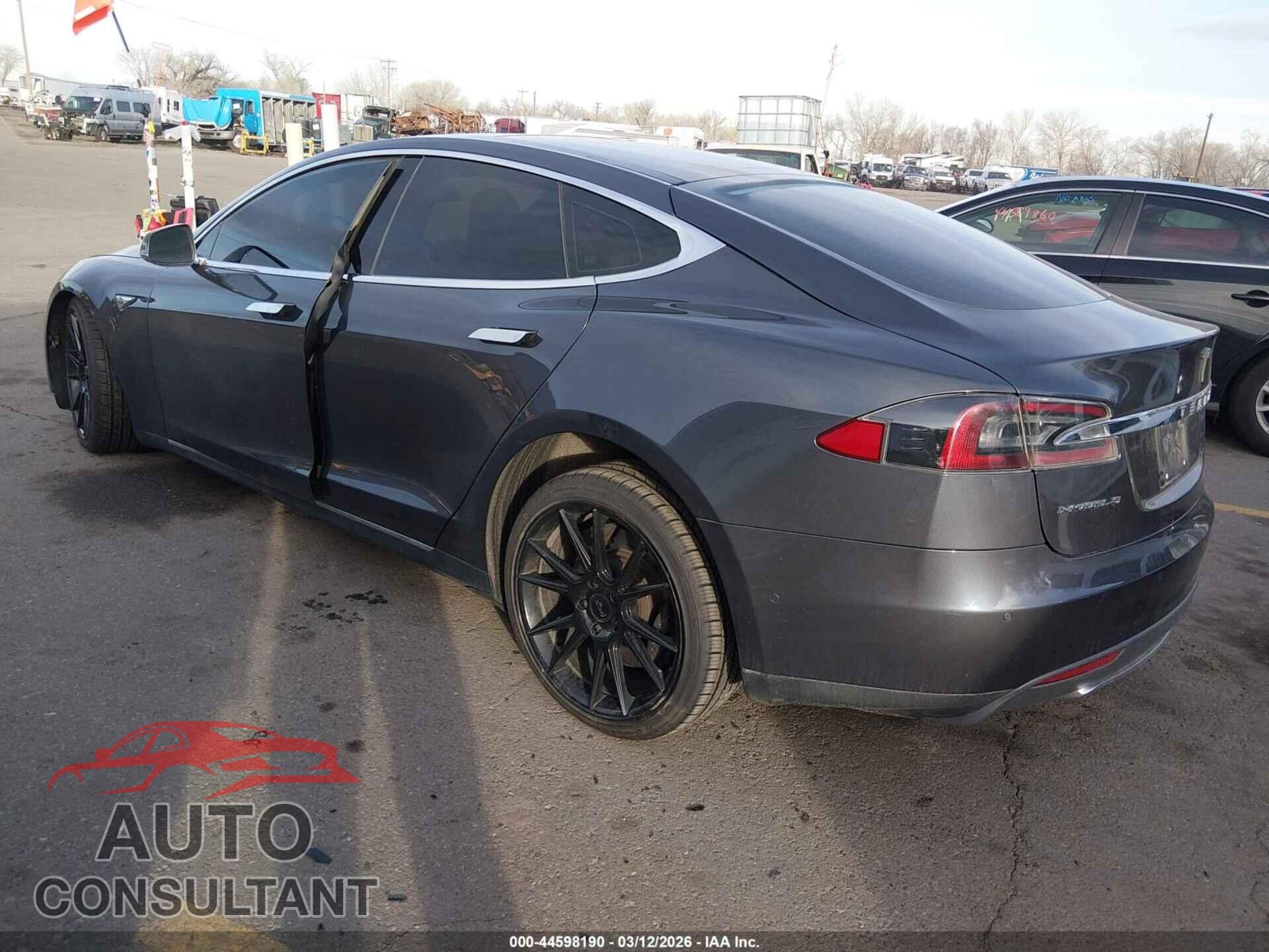 TESLA MODEL S 2016 - 5YJSA1E23GF131232