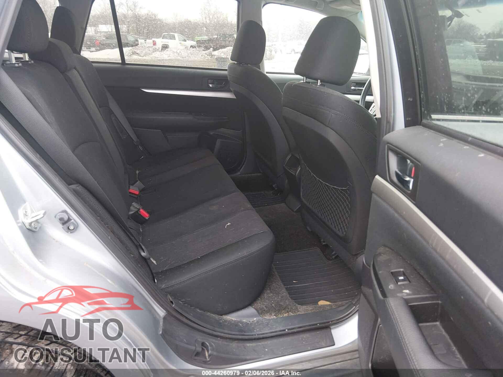 SUBARU OUTBACK 2013 - 4S4BRBGC7D3308003