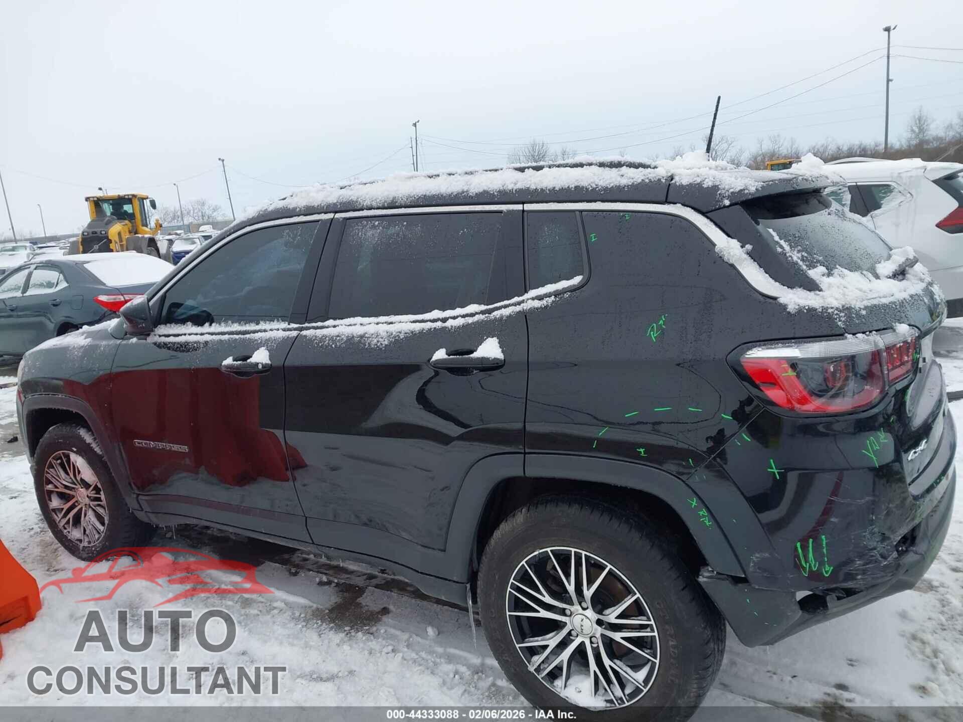 JEEP COMPASS 2020 - 3C4NJDBB8LT251817