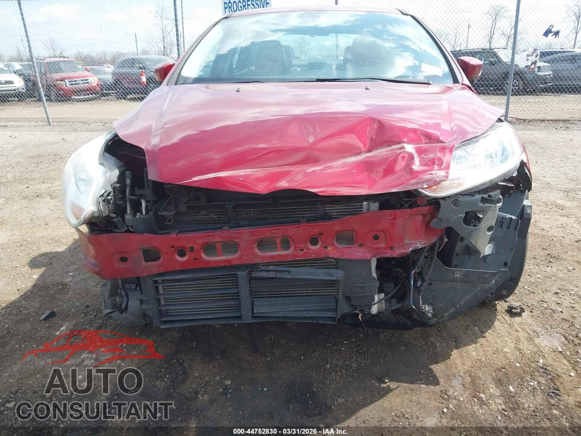 FORD FOCUS 2013 - 1FADP3F26DL188640