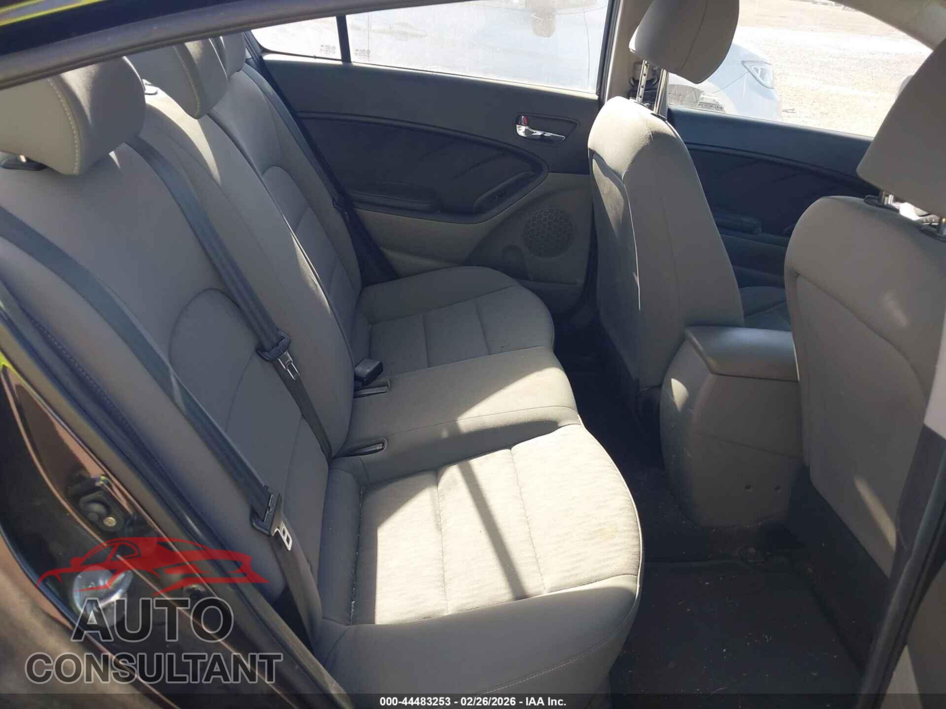 KIA FORTE 2016 - KNAFK4A65G5513110