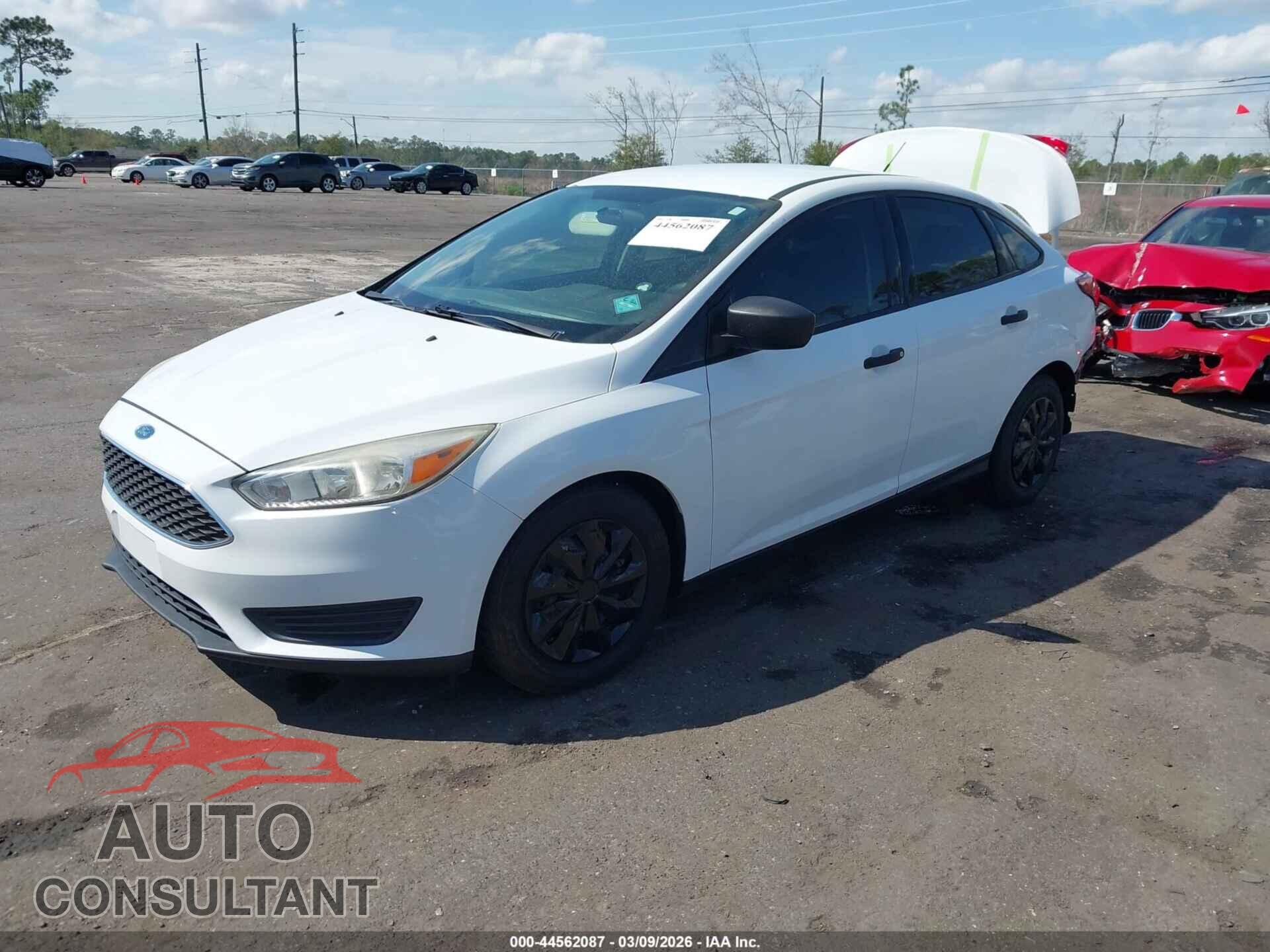 FORD FOCUS 2017 - 1FADP3E23HL346004