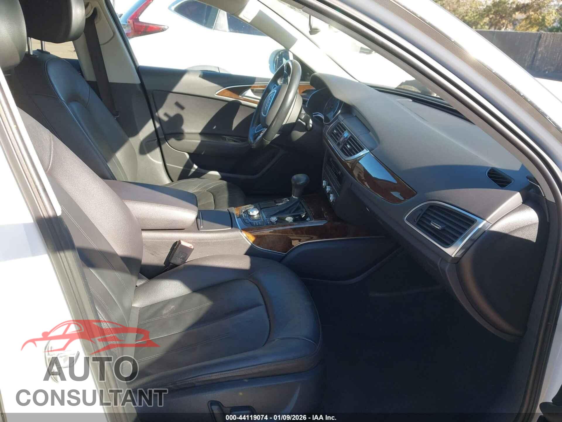 AUDI A6 2014 - WAUDFAFC8EN043709