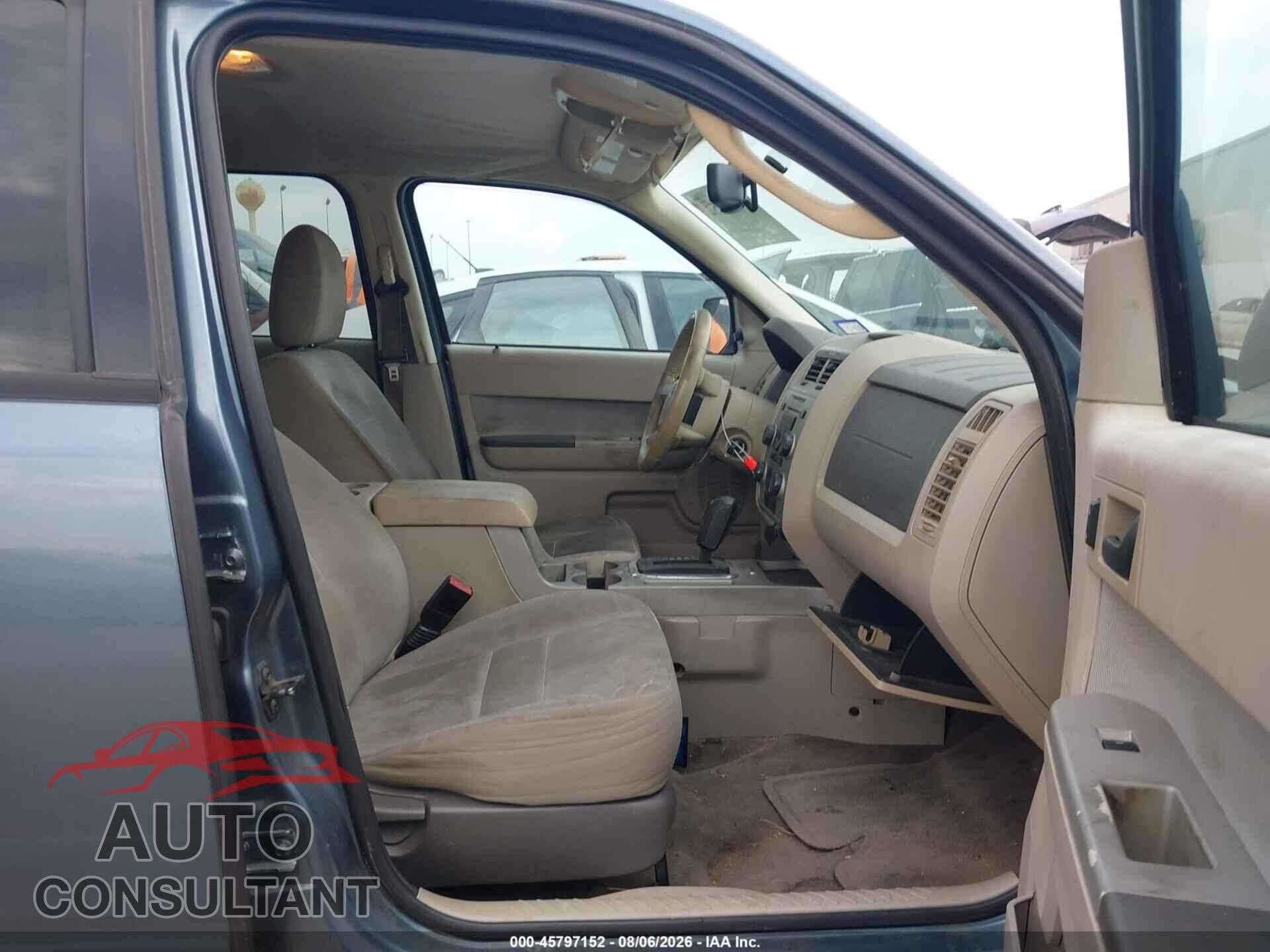FORD ESCAPE 2011 - 1FMCU0DG6BKB45975