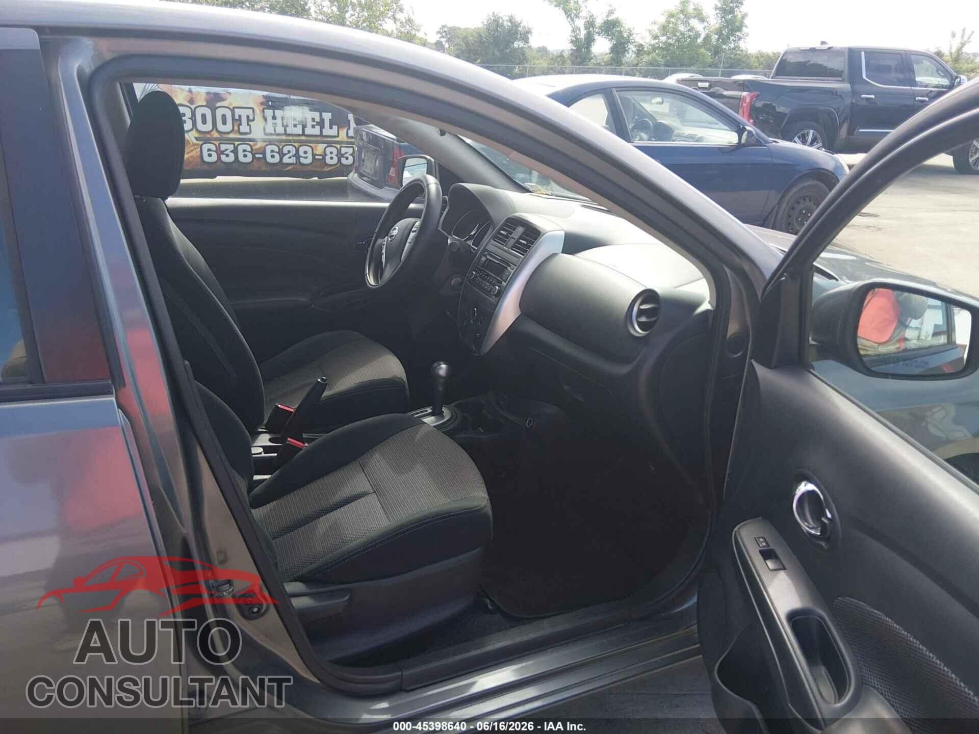 NISSAN VERSA 2017 - 3N1CN7AP3HL848314