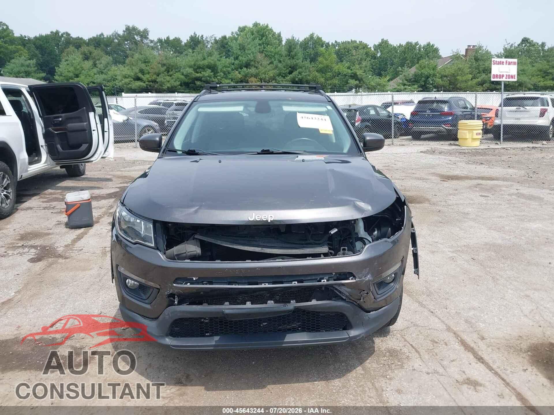 JEEP COMPASS 2017 - 3C4NJDBB4HT650750