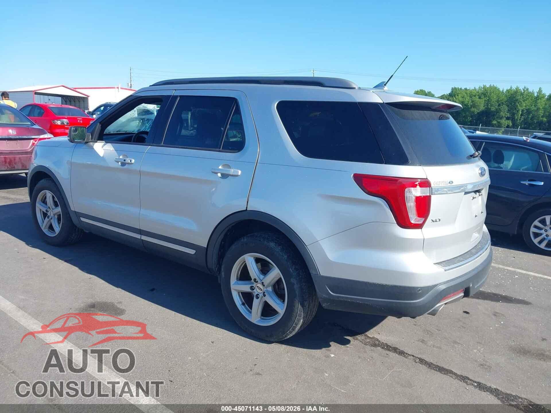 FORD EXPLORER 2018 - 1FM5K7D86JGB51261