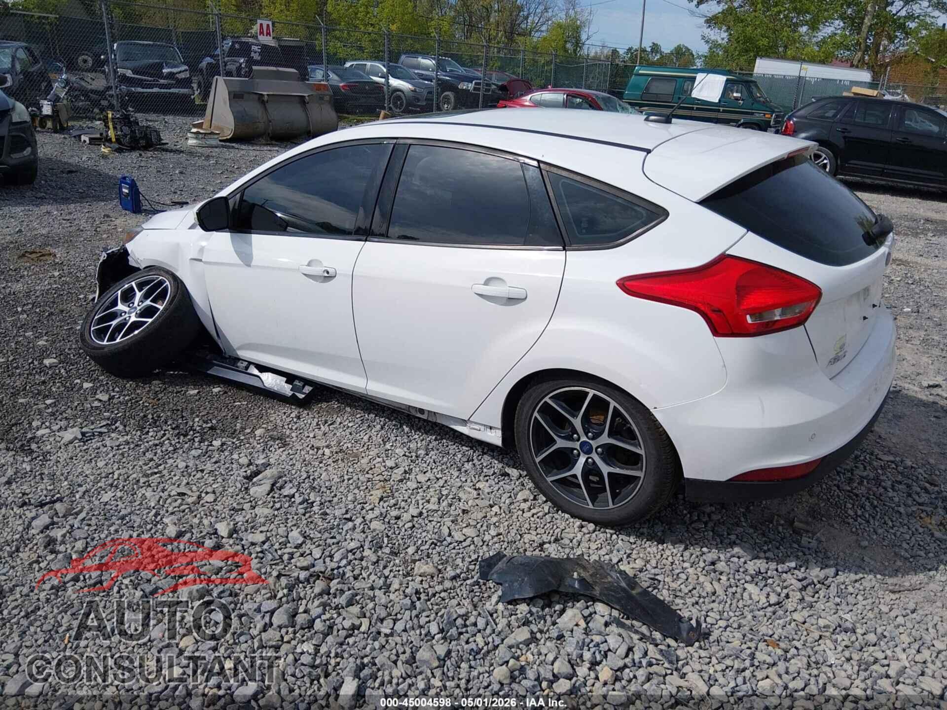 FORD FOCUS 2017 - 1FADP3M25HL249307