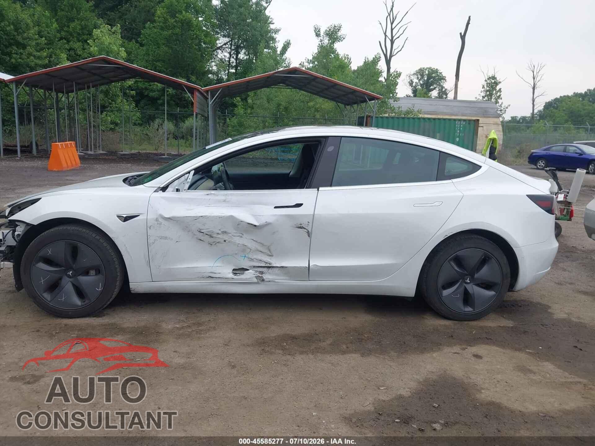TESLA MODEL 3 2019 - 5YJ3E1EA7KF484002