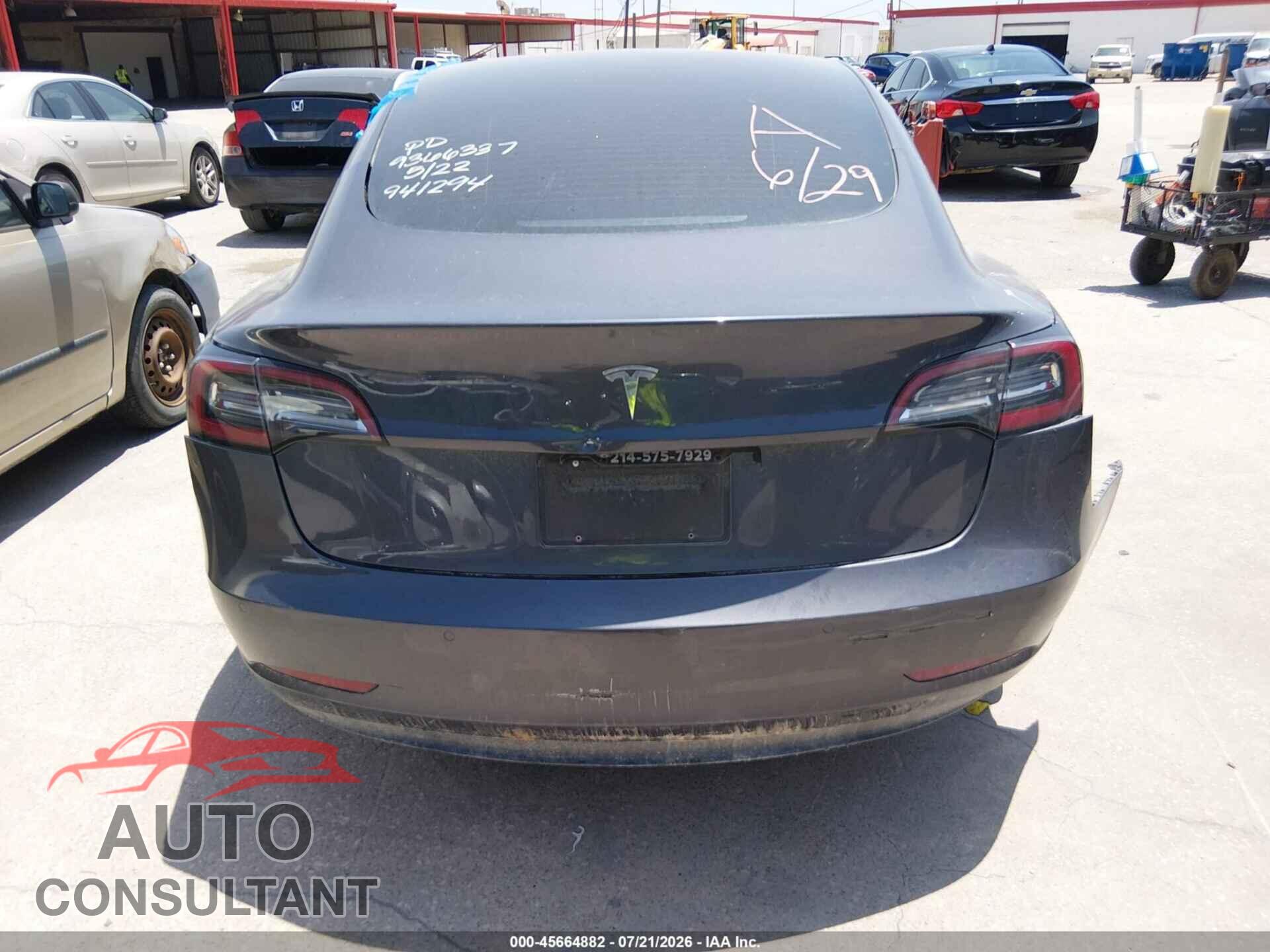 TESLA MODEL 3 2021 - 5YJ3E1EA5MF941294