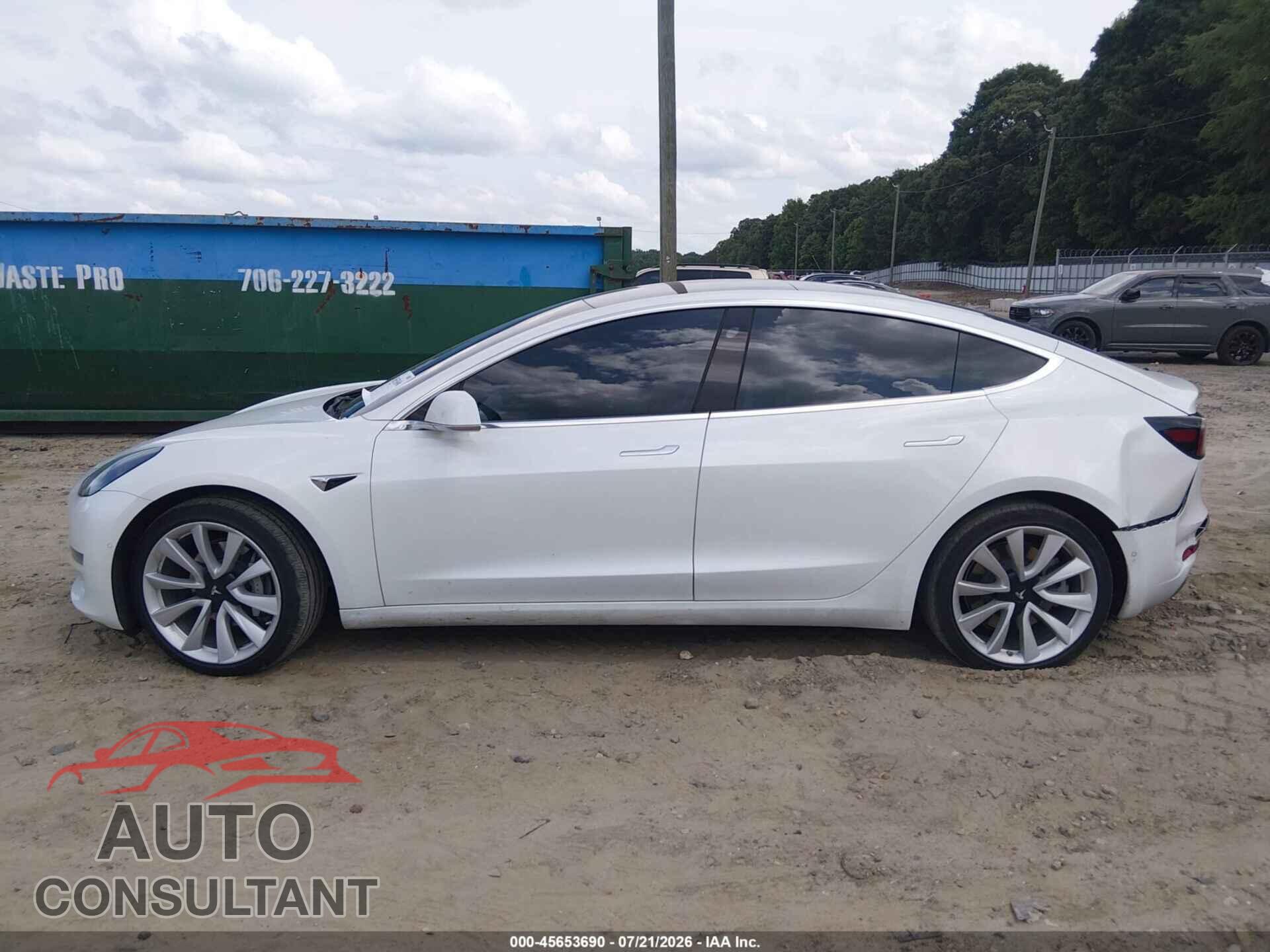 TESLA MODEL 3 2019 - 5YJ3E1EB1KF494792