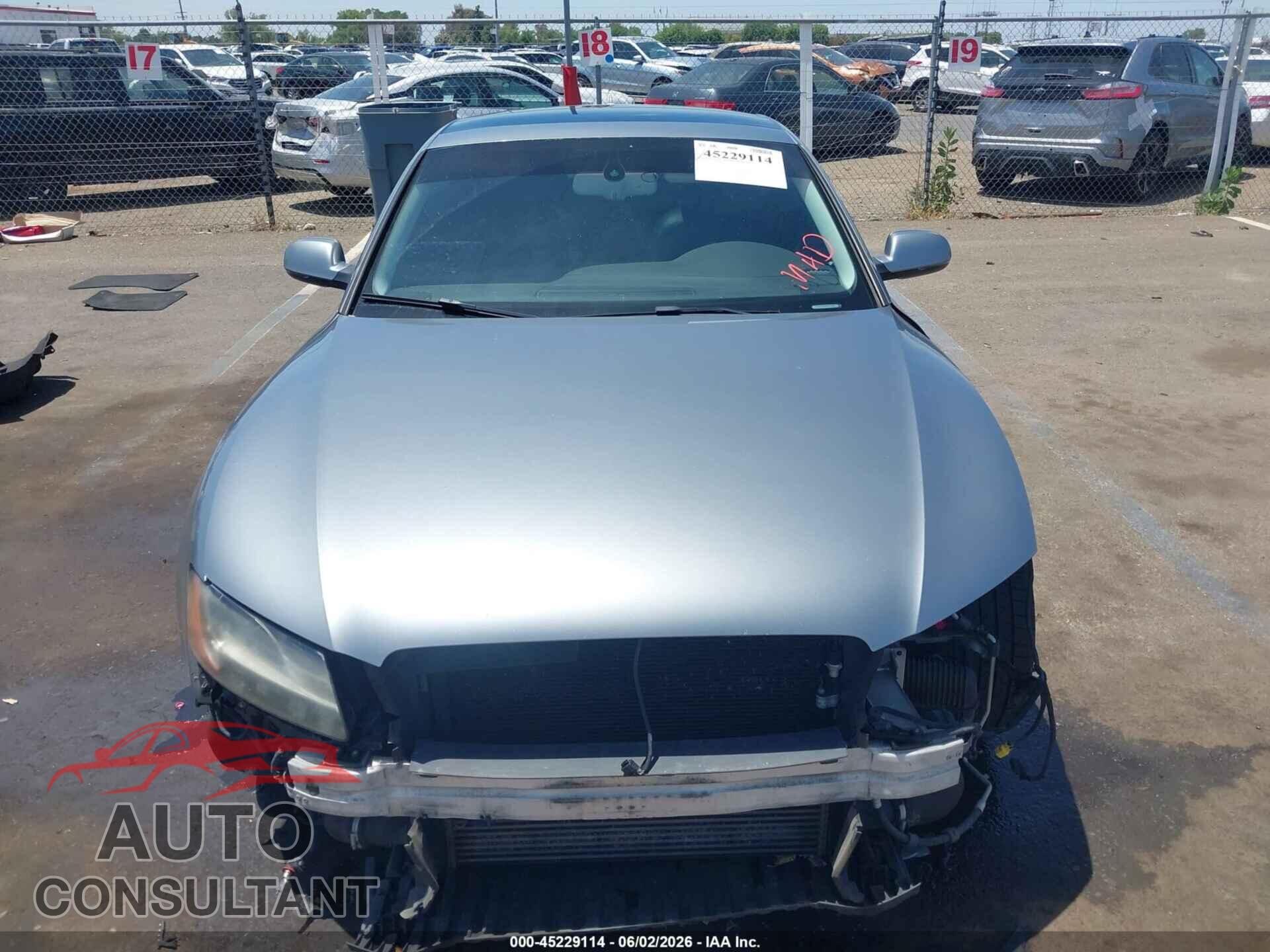 AUDI A5 2011 - WAULFAFR2BA014807