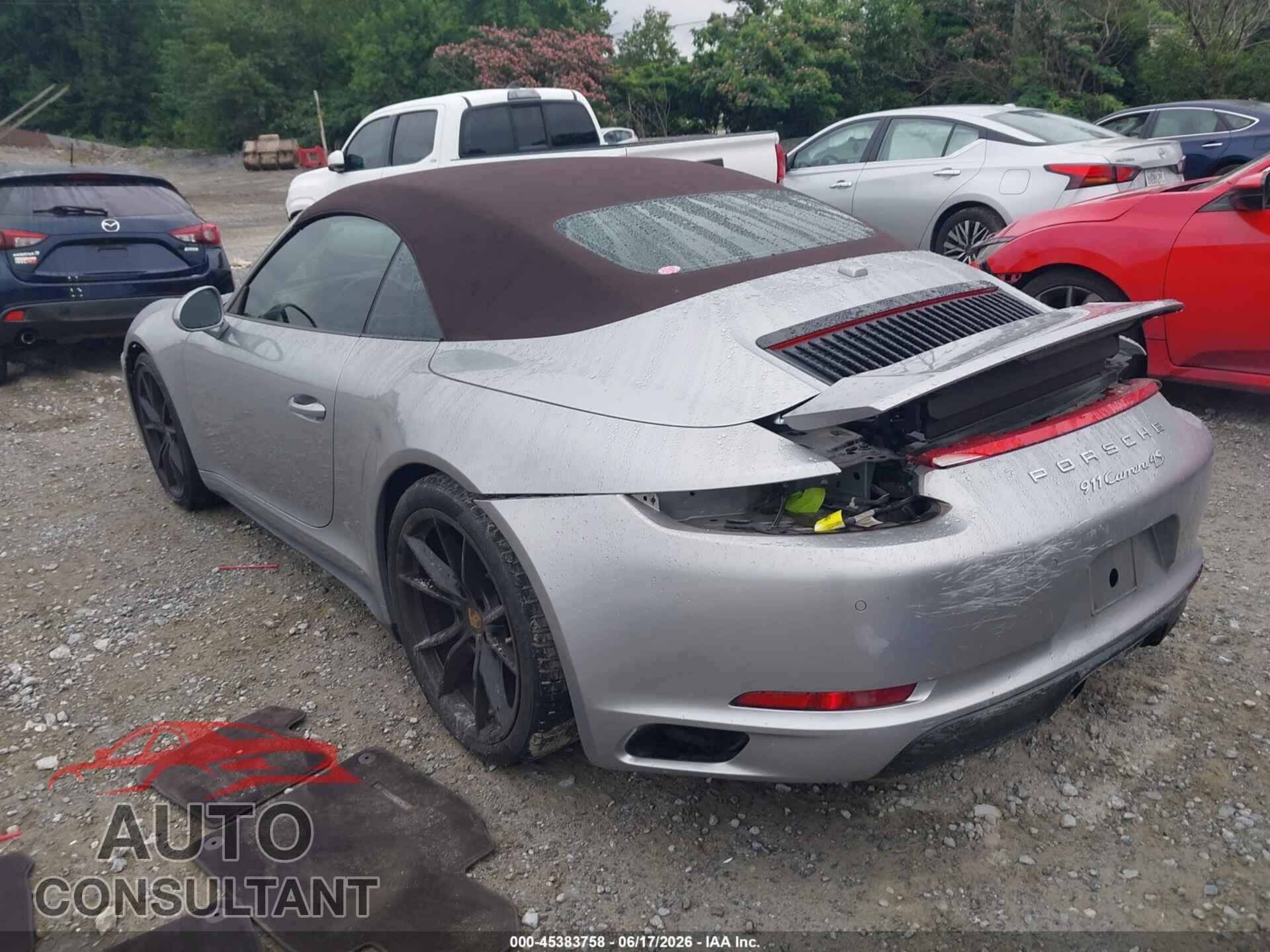 PORSCHE 911 2019 - WP0CB2A96KS136429