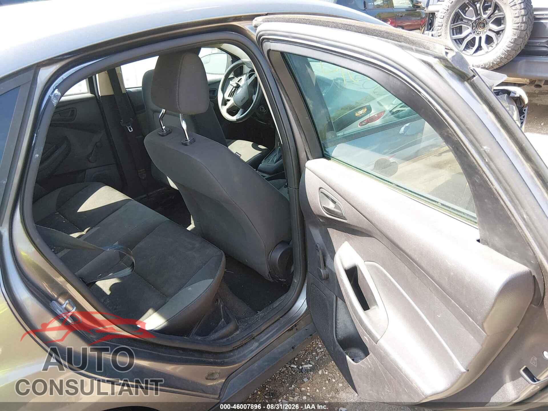 FORD FOCUS 2014 - 1FADP3E28EL154475