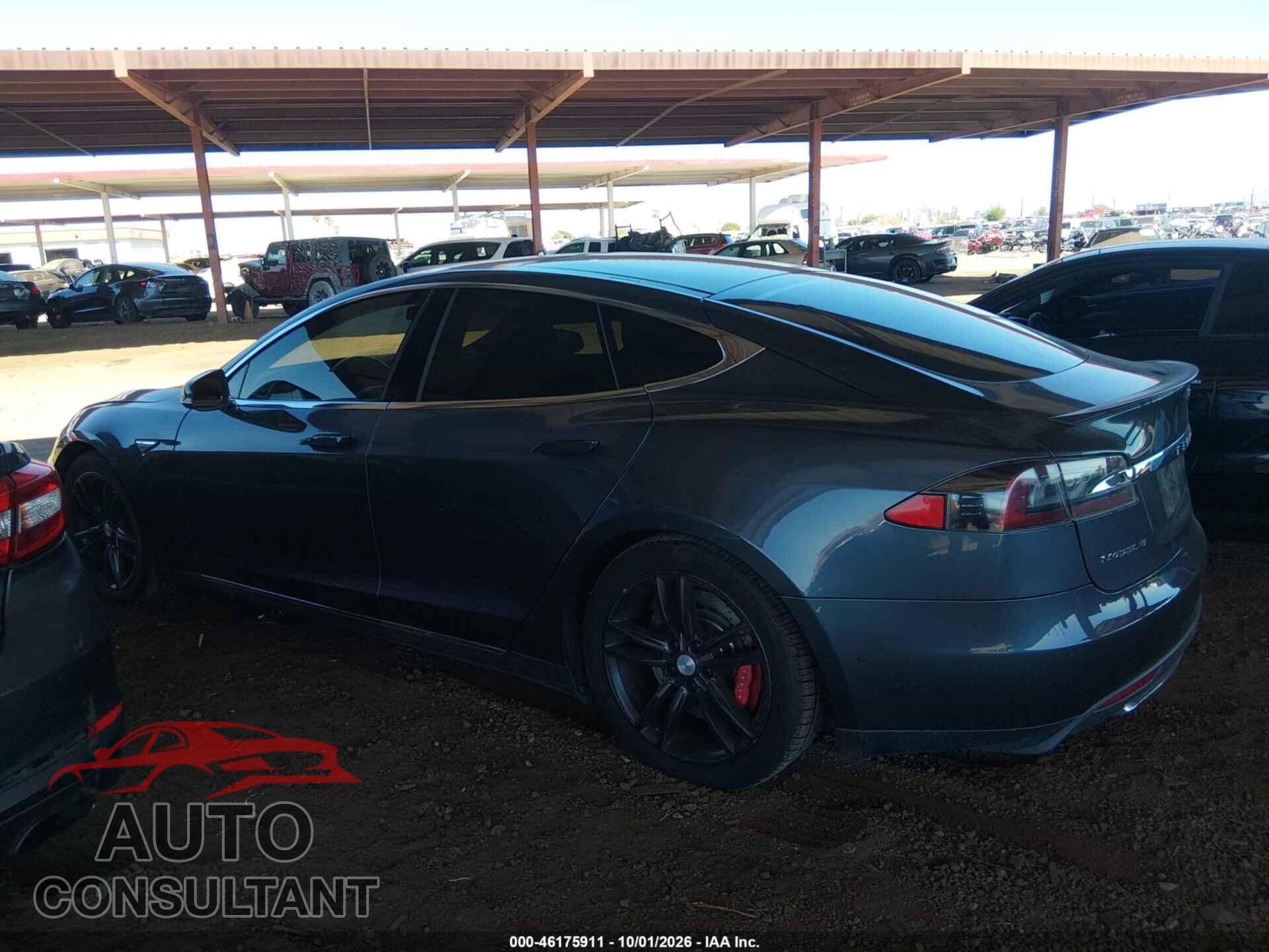 TESLA MODEL S 2014 - 5YJSA1H13EFP59565