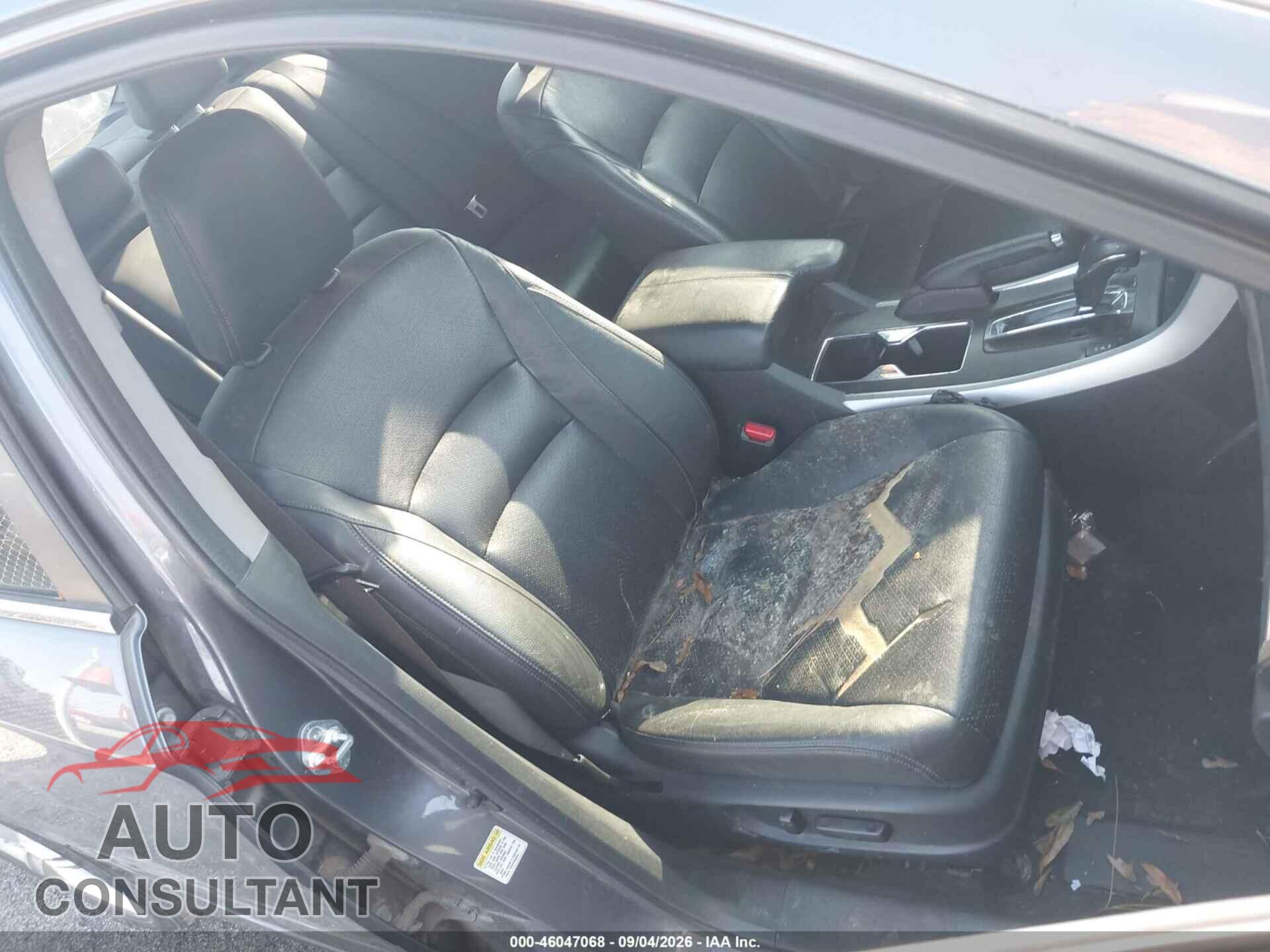 HONDA ACCORD 2013 - 1HGCR2F82DA170602