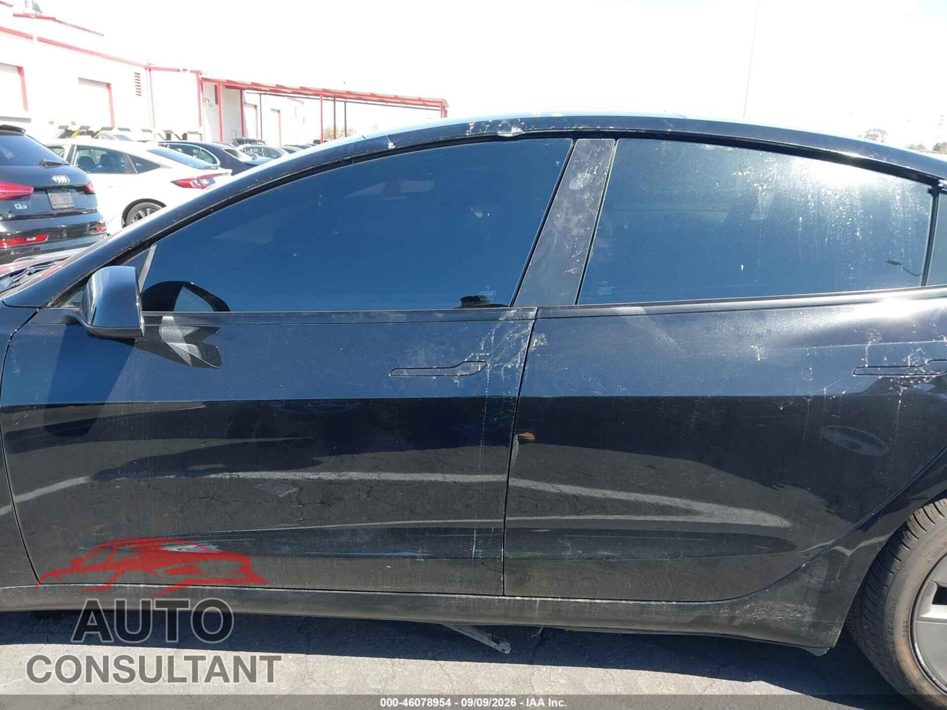 TESLA MODEL 3 2023 - 5YJ3E1EA3PF548303