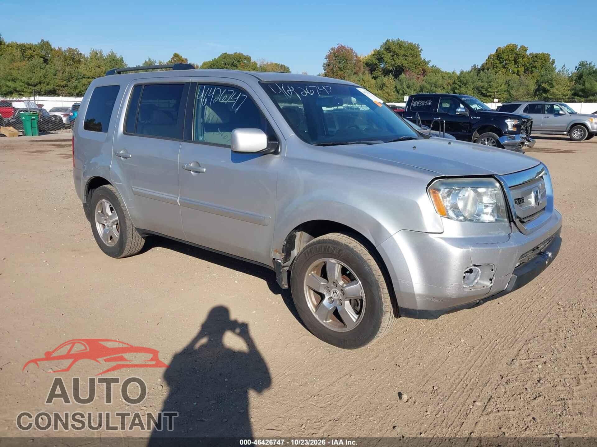 HONDA PILOT 2011 - 5FNYF4H75BB090759