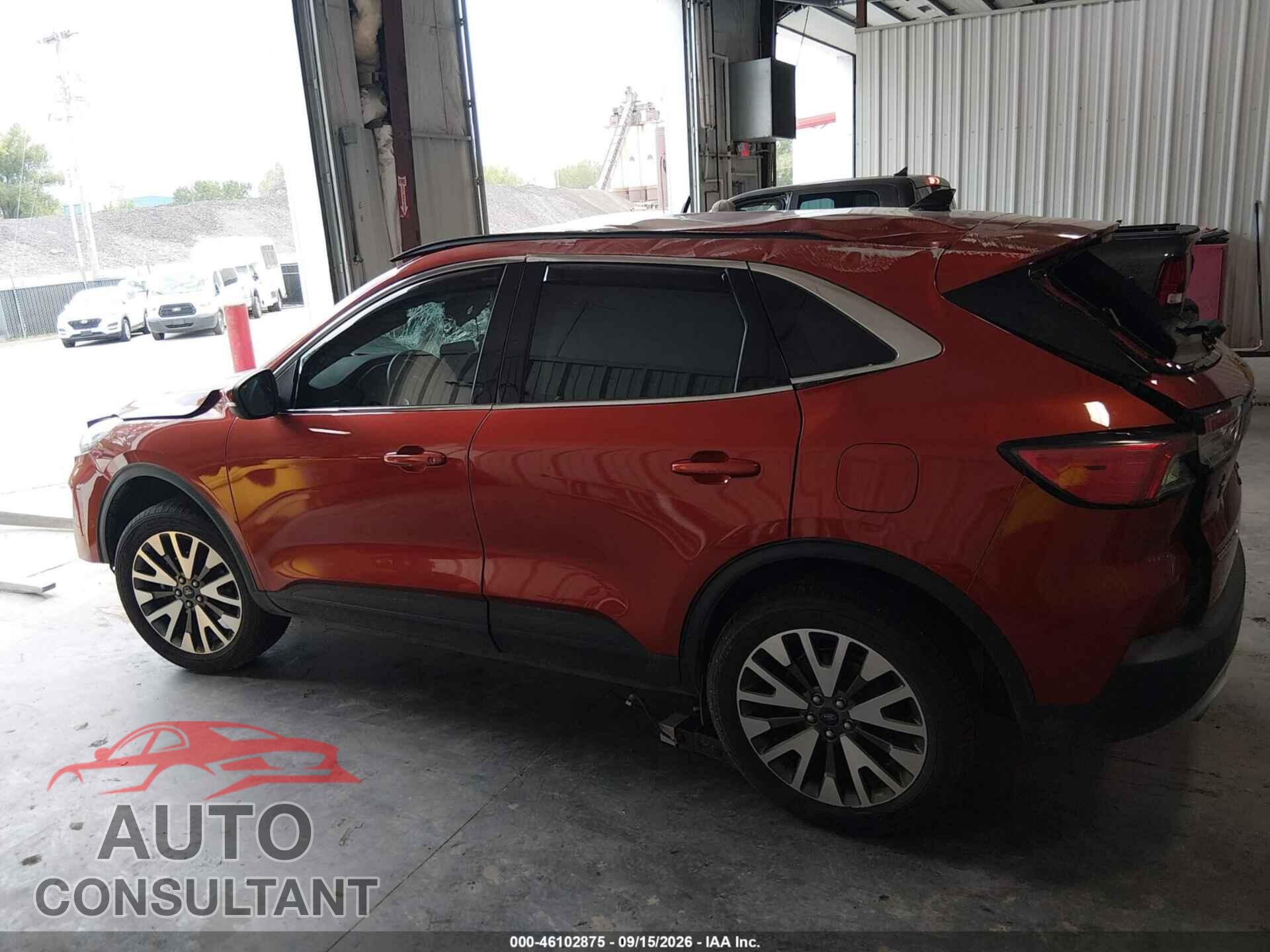 FORD ESCAPE 2020 - 1FMCU9DZ5LUA60136