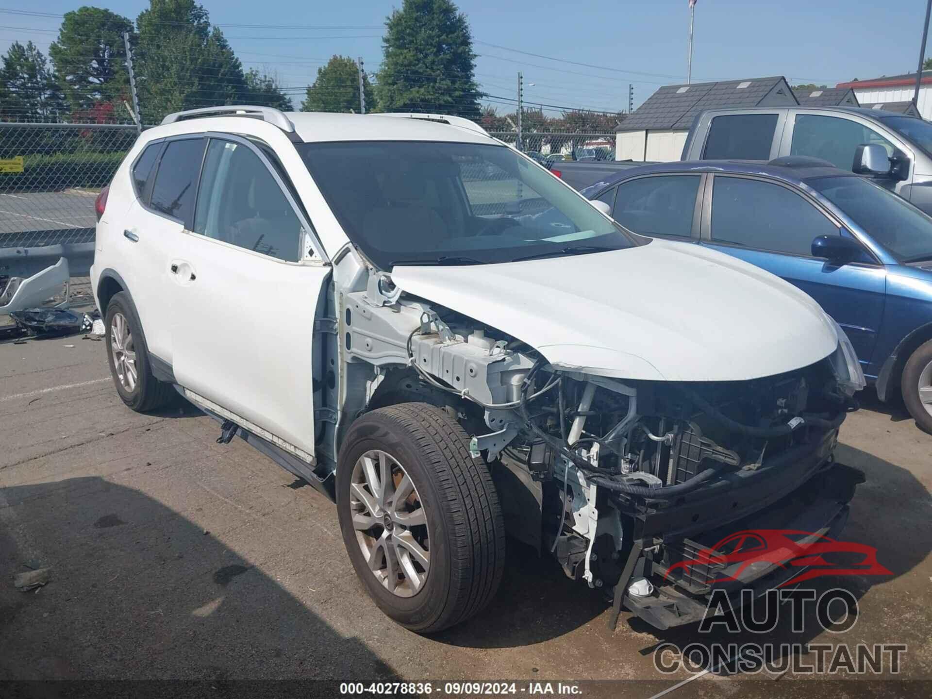 NISSAN ROGUE 2017 - KNMAT2MT8HP590348