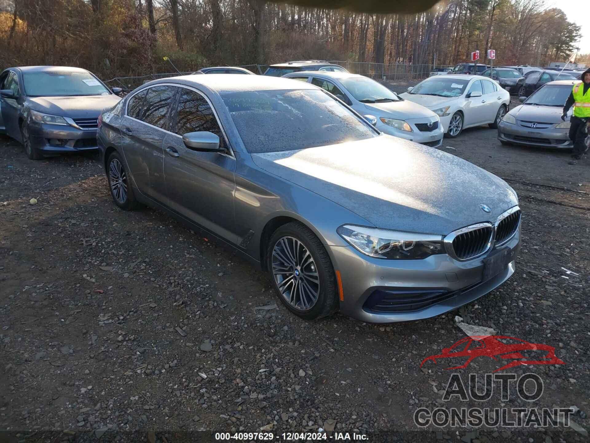 BMW 530I 2019 - WBAJA7C57KG909880