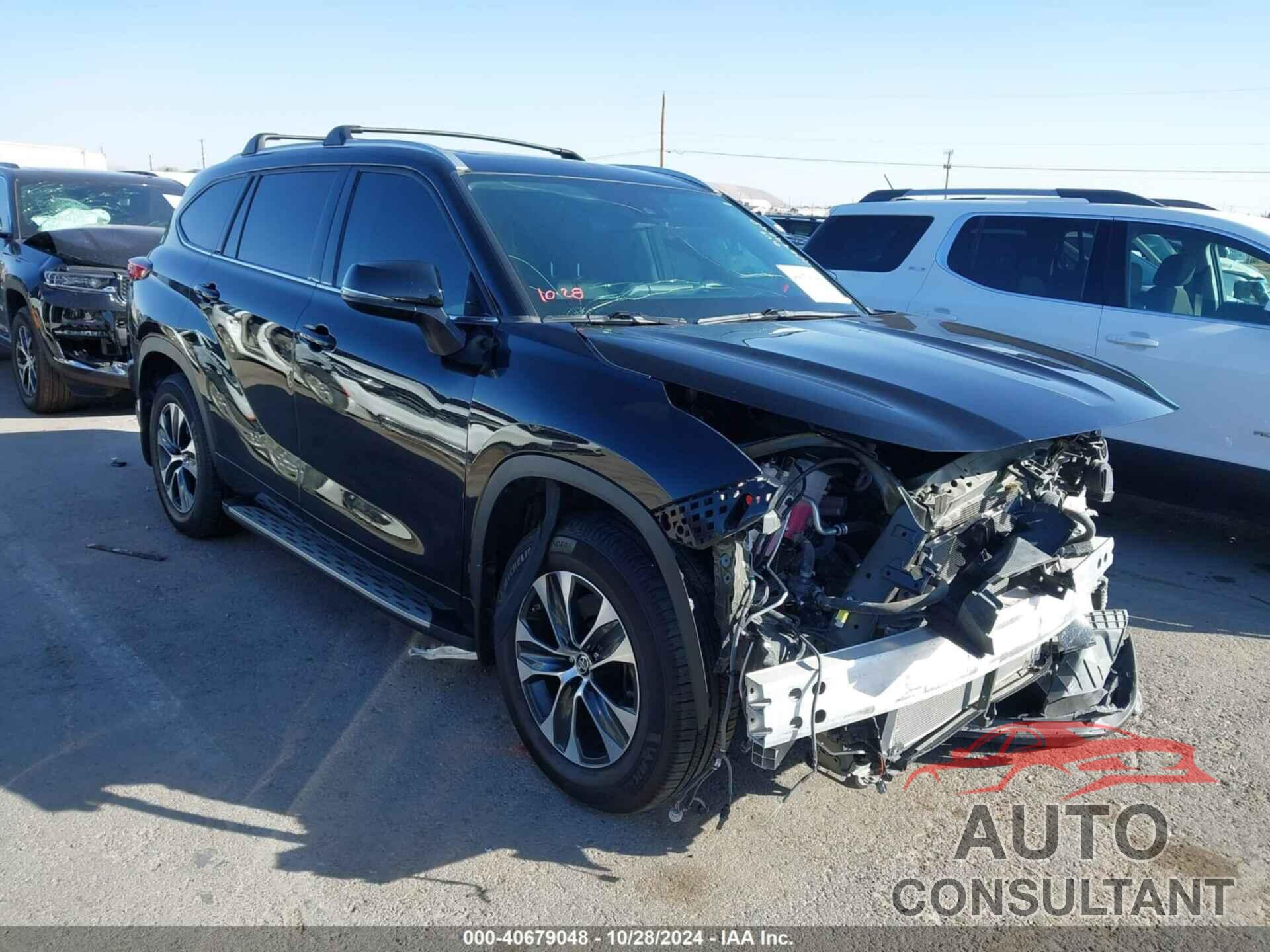 TOYOTA HIGHLANDER 2022 - 5TDGARAH5NS513480