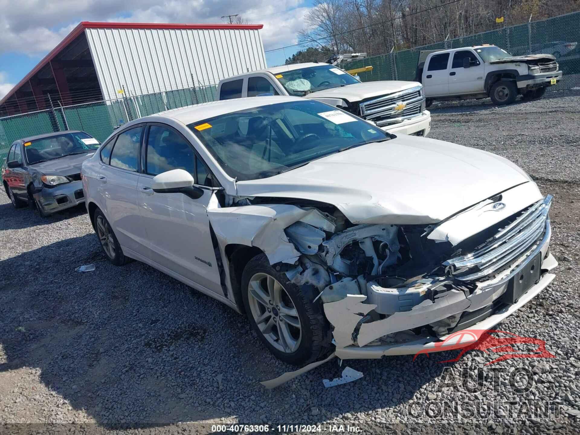 FORD FUSION HYBRID 2018 - 3FA6P0LU2JR119793
