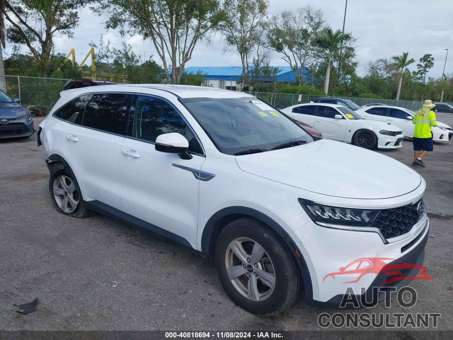 KIA SORENTO 2021 - 5XYRG4LC5MG016016