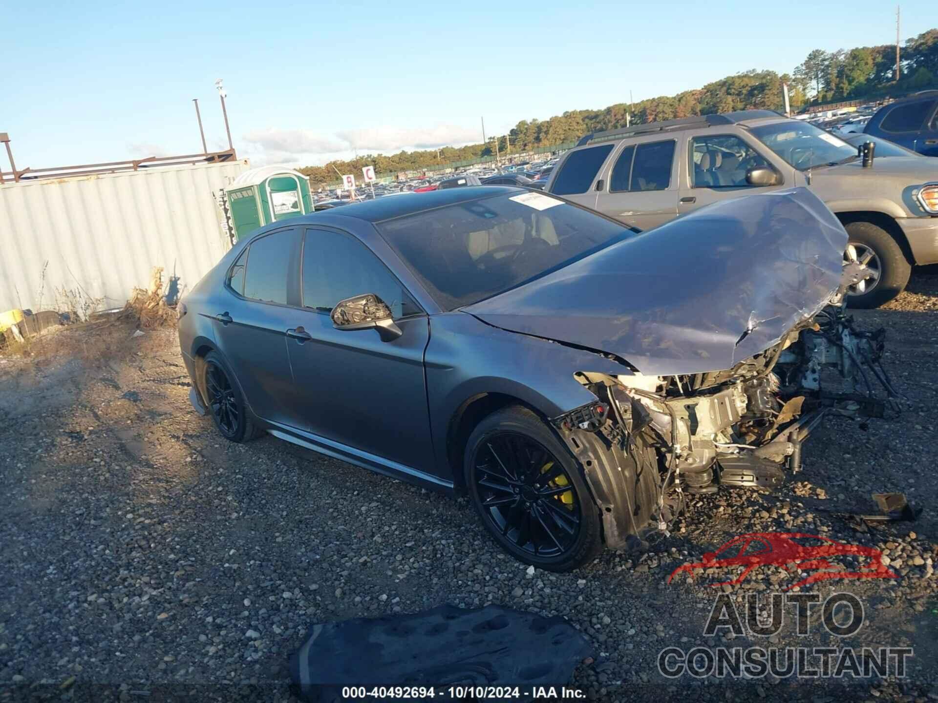 TOYOTA CAMRY 2021 - 4T1G11AK6MU426433