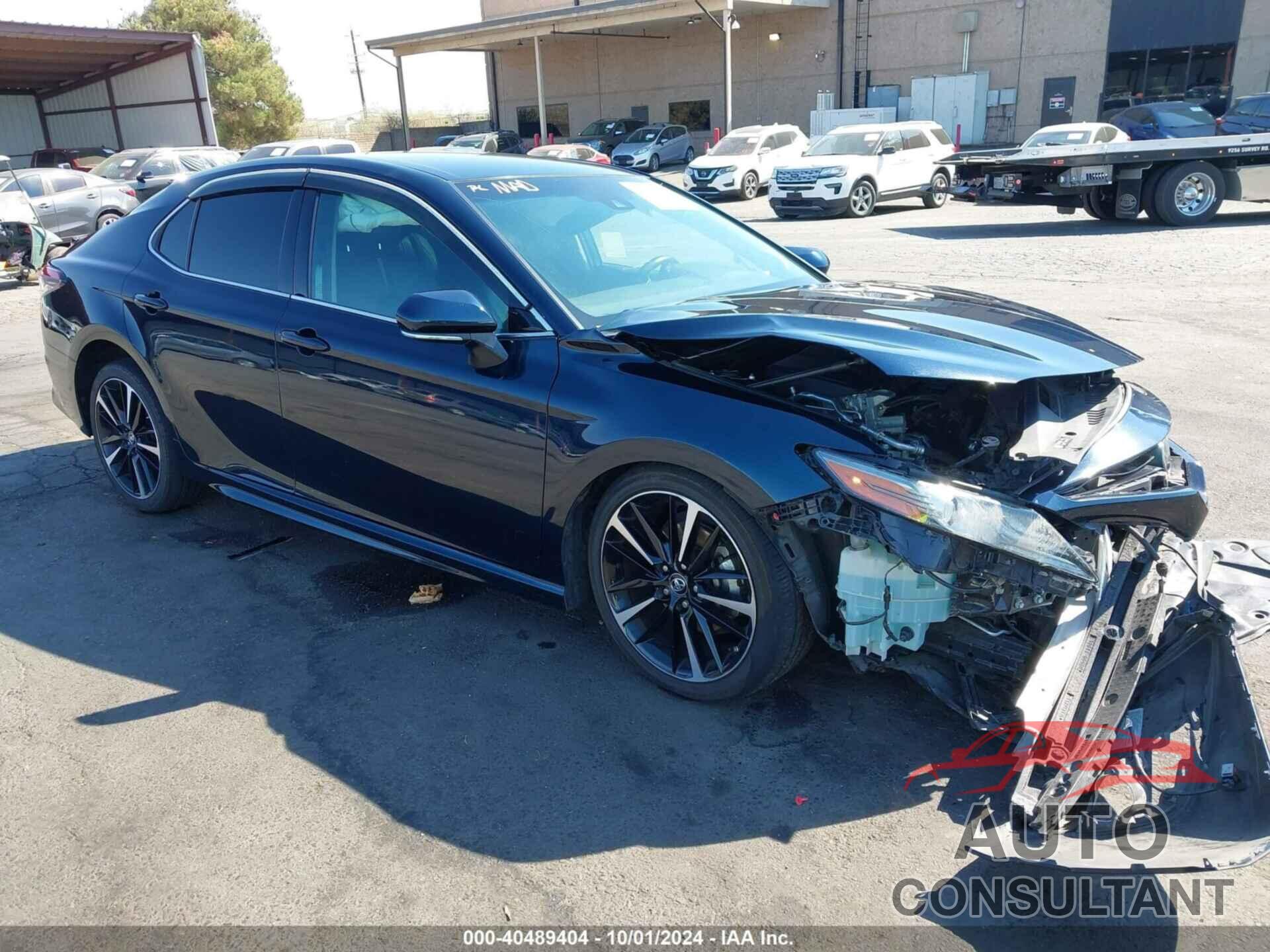 TOYOTA CAMRY 2018 - 4T1B61HK4JU594665
