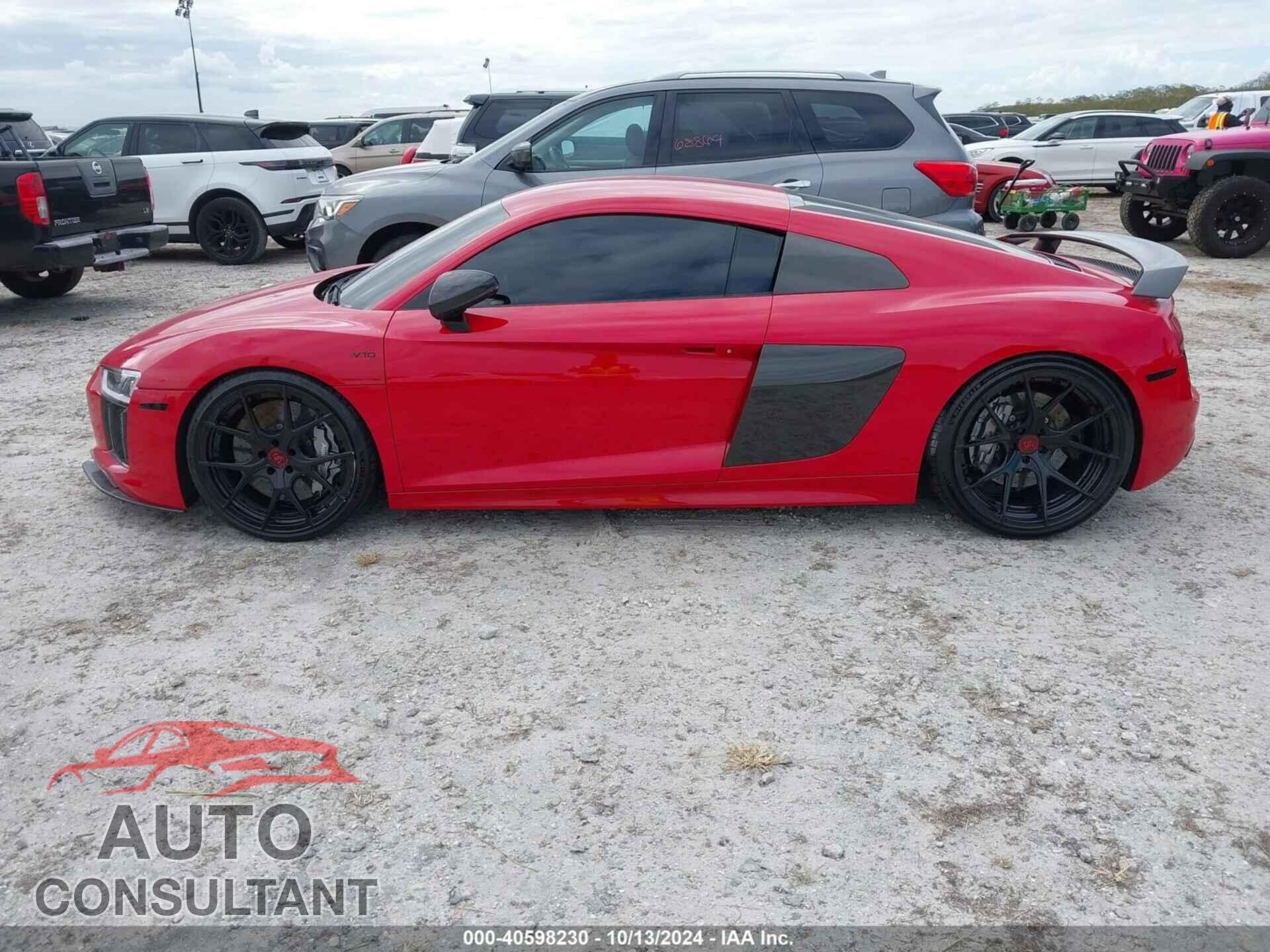 AUDI R8 2018 - WUAKBAFX2J7902027