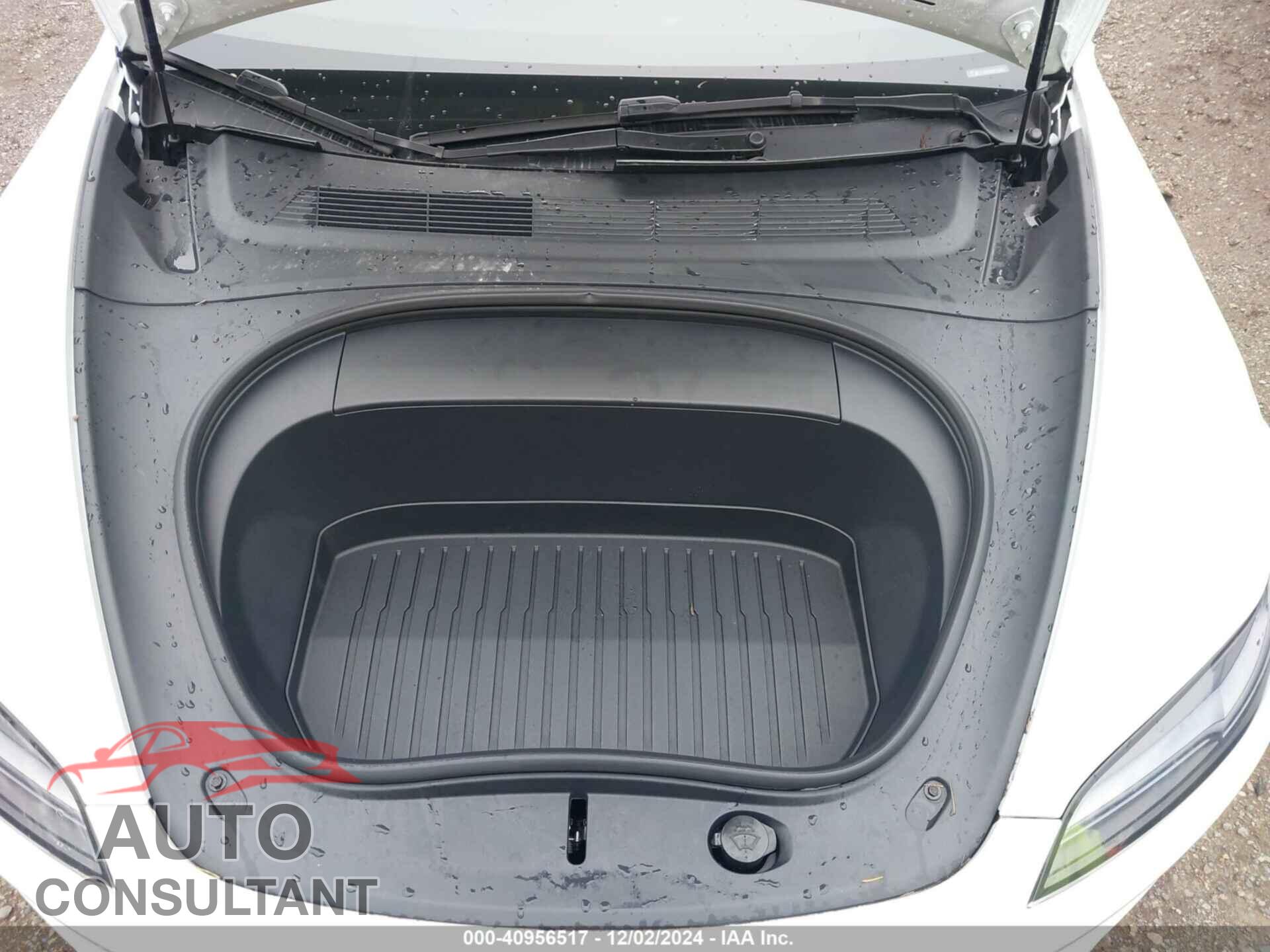 TESLA MODEL 3 2024 - 5YJ3E1EB6RF732923