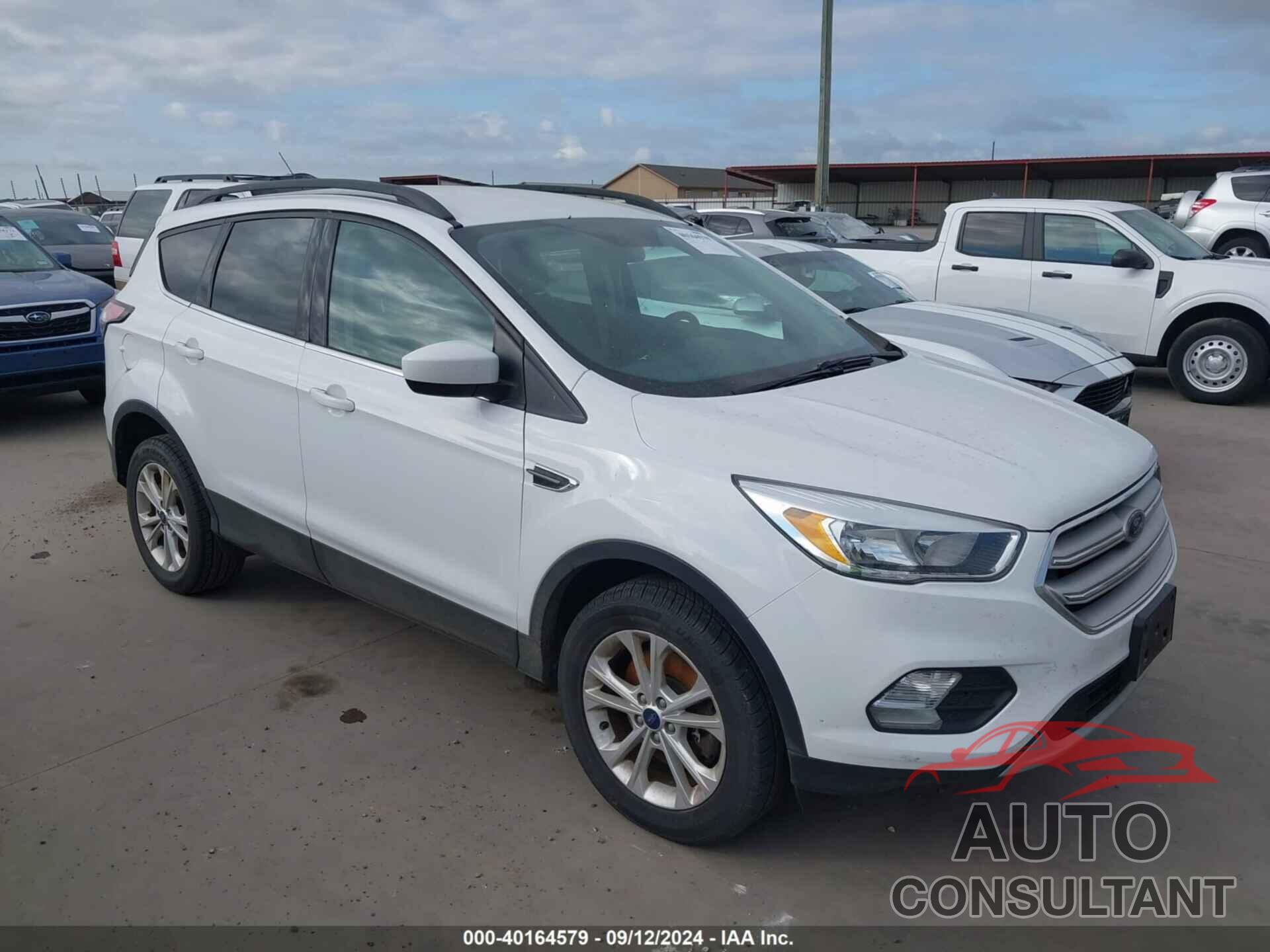 FORD ESCAPE 2018 - 1FMCU9GD5JUC76999