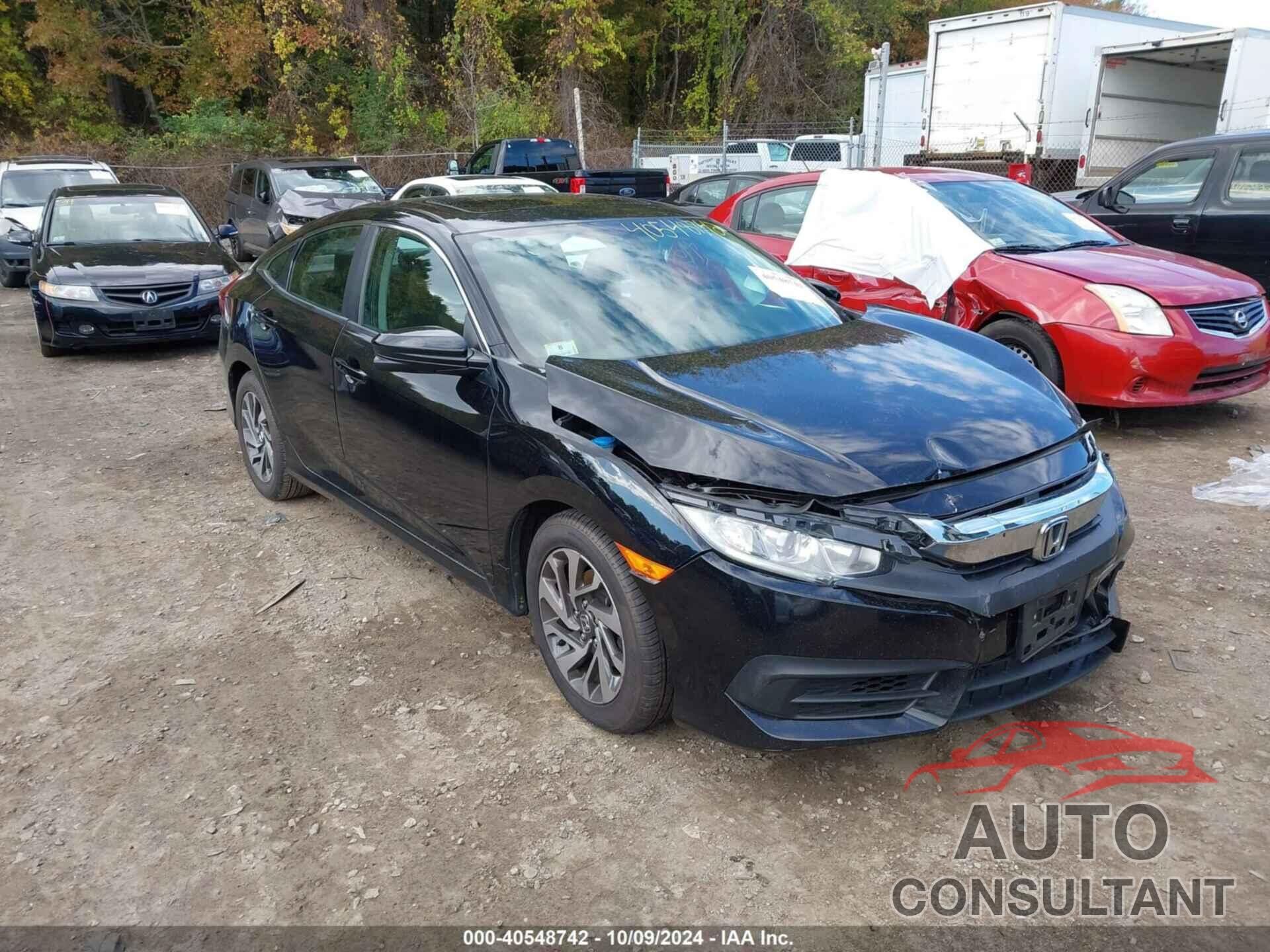 HONDA CIVIC 2018 - 19XFC2F71JE204218