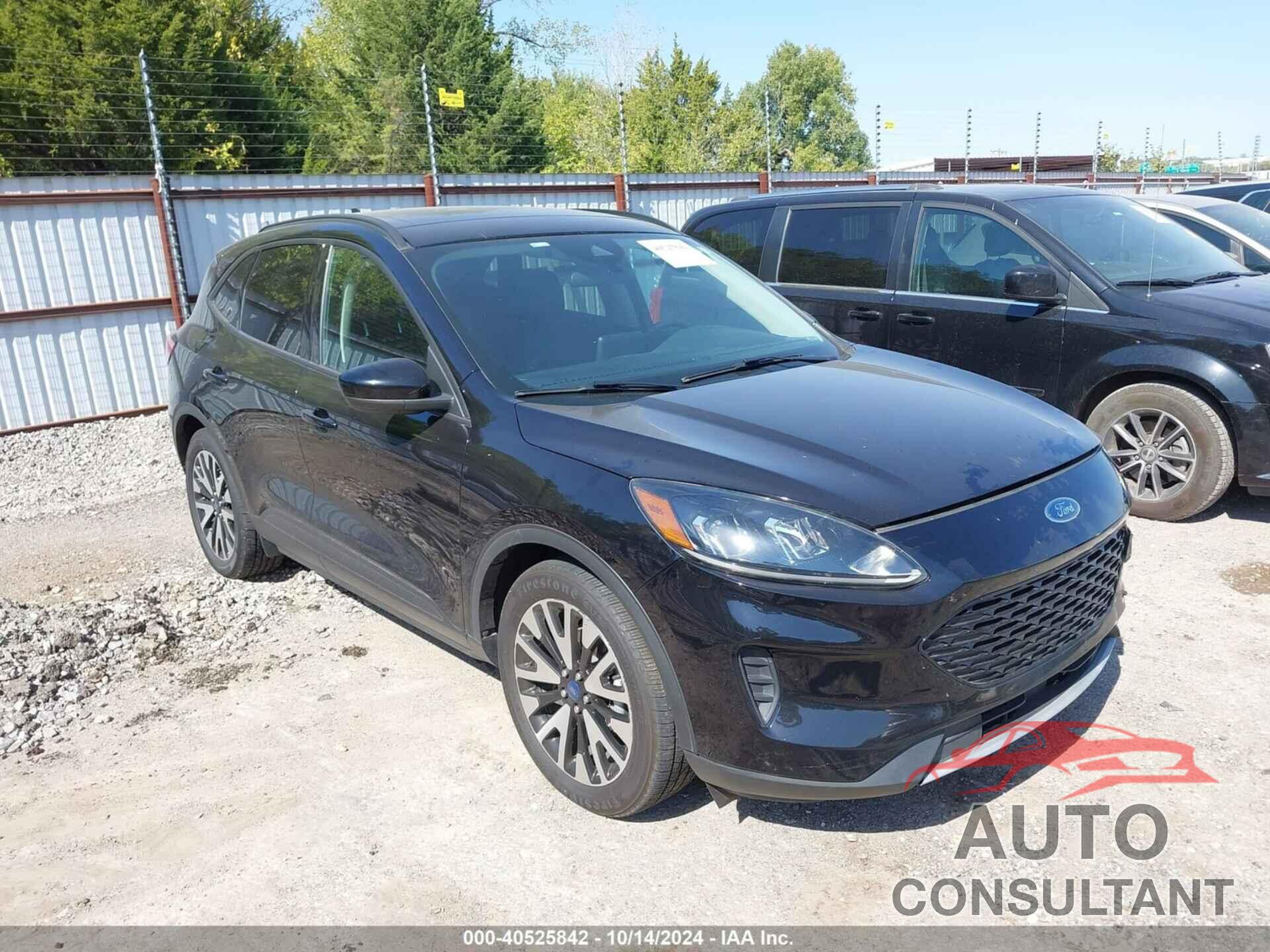 FORD ESCAPE 2020 - 1FMCU0BZ2LUB80572