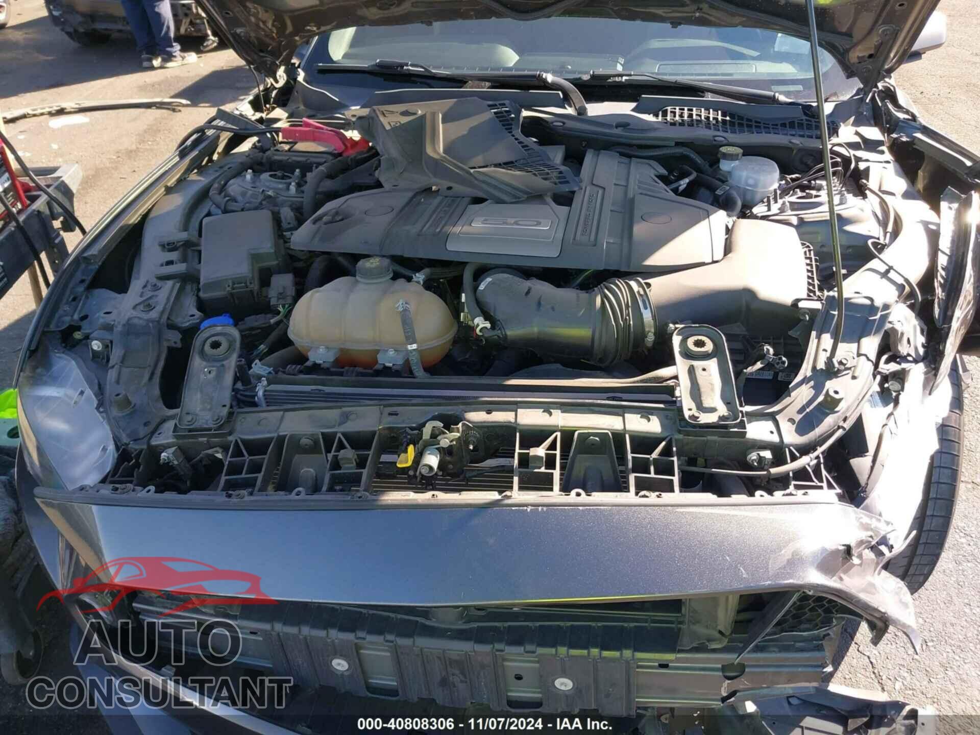 FORD MUSTANG 2020 - 1FA6P8CF6L5127207