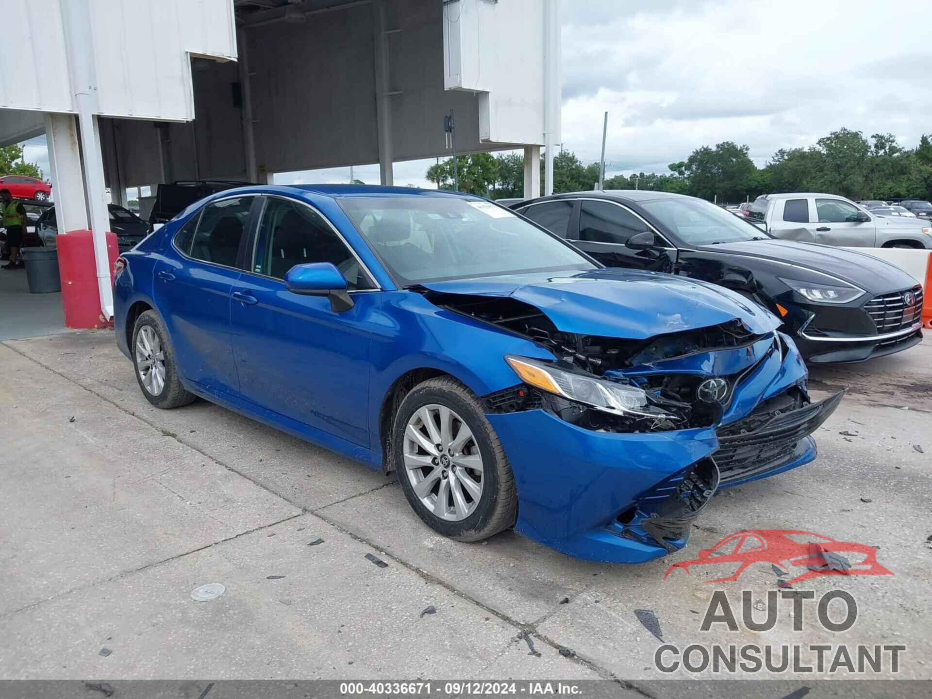 TOYOTA CAMRY 2019 - 4T1B11HK7KU288690